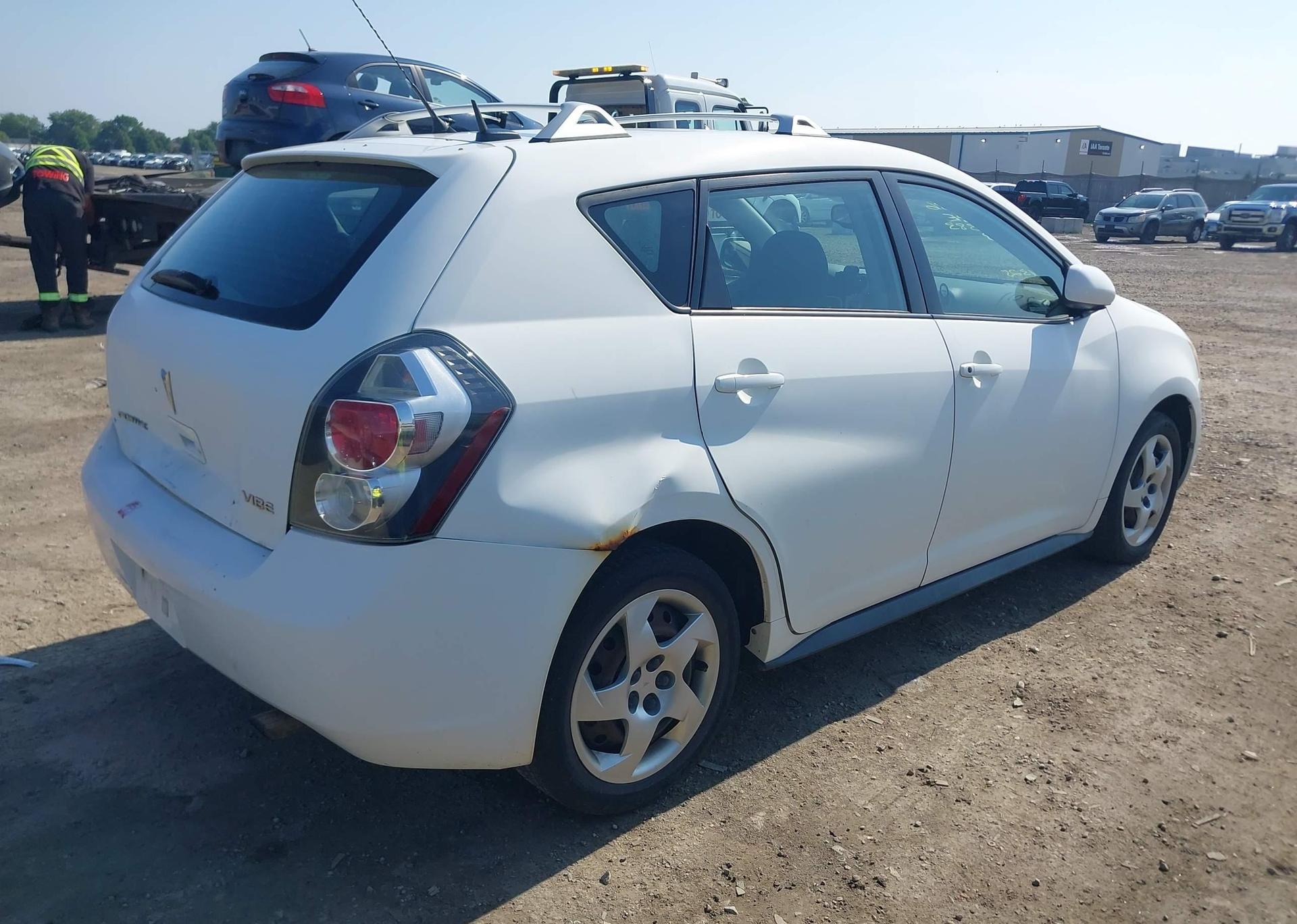 2010 PONTIAC VIBE