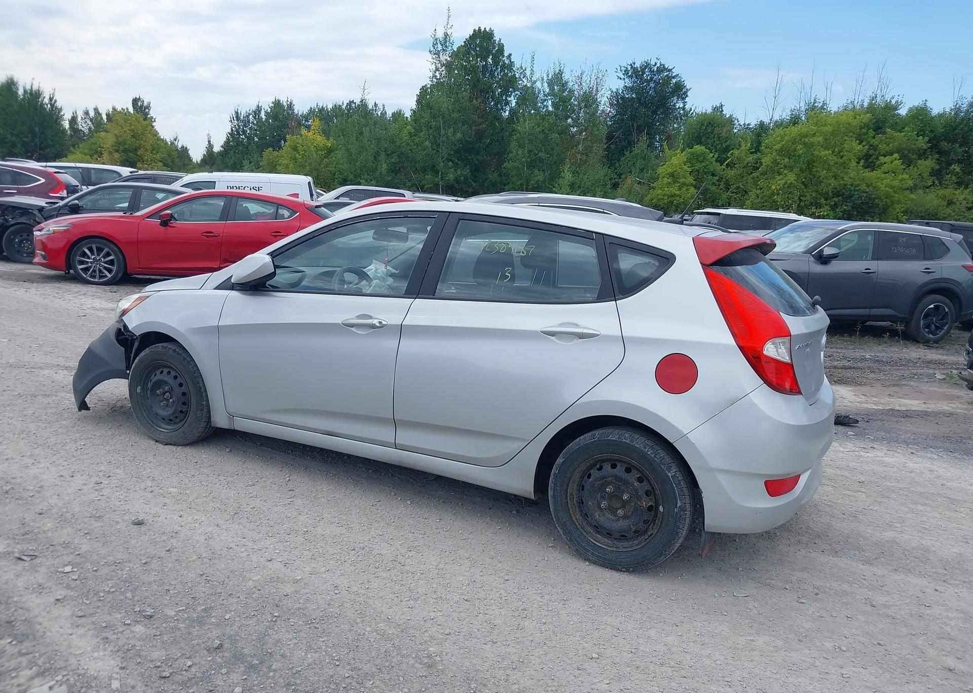 2013 HYUNDAI ACCENT GLS