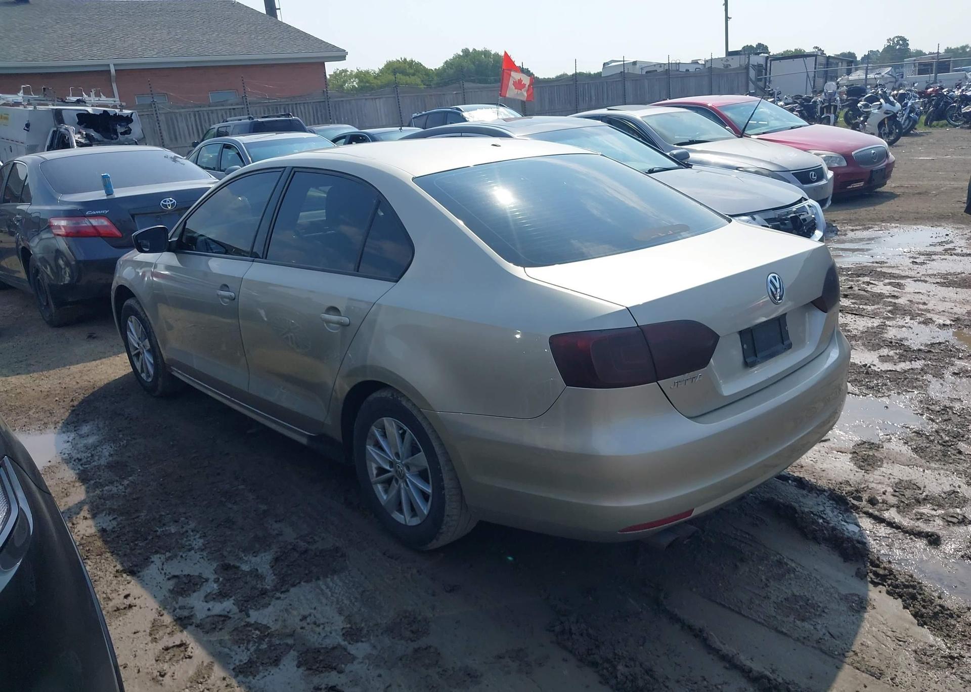 2013 VOLKSWAGEN JETTA 2.0L TRENDLINE