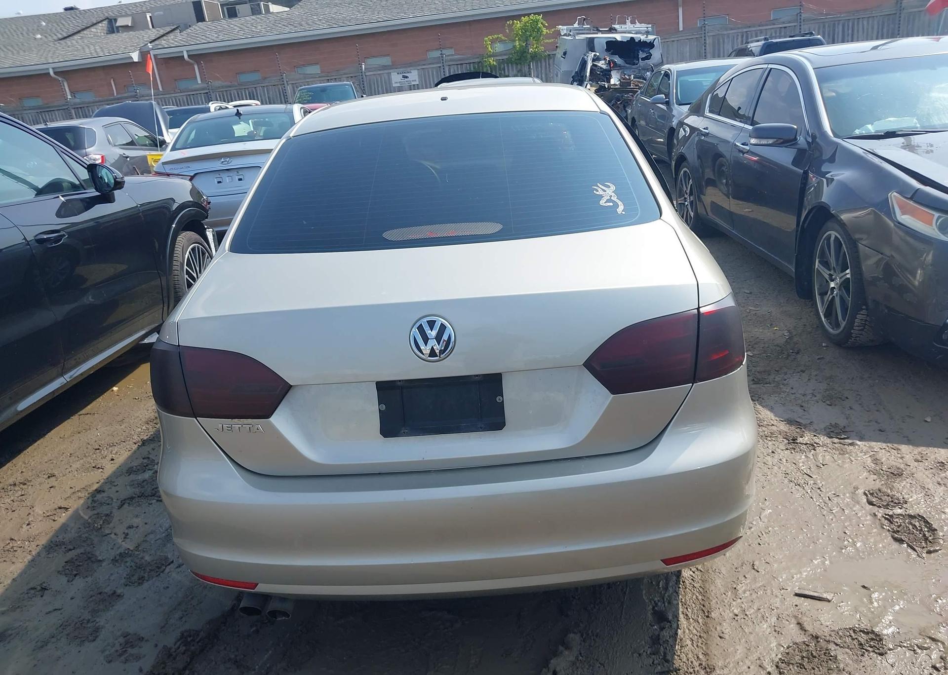 2013 VOLKSWAGEN JETTA 2.0L TRENDLINE