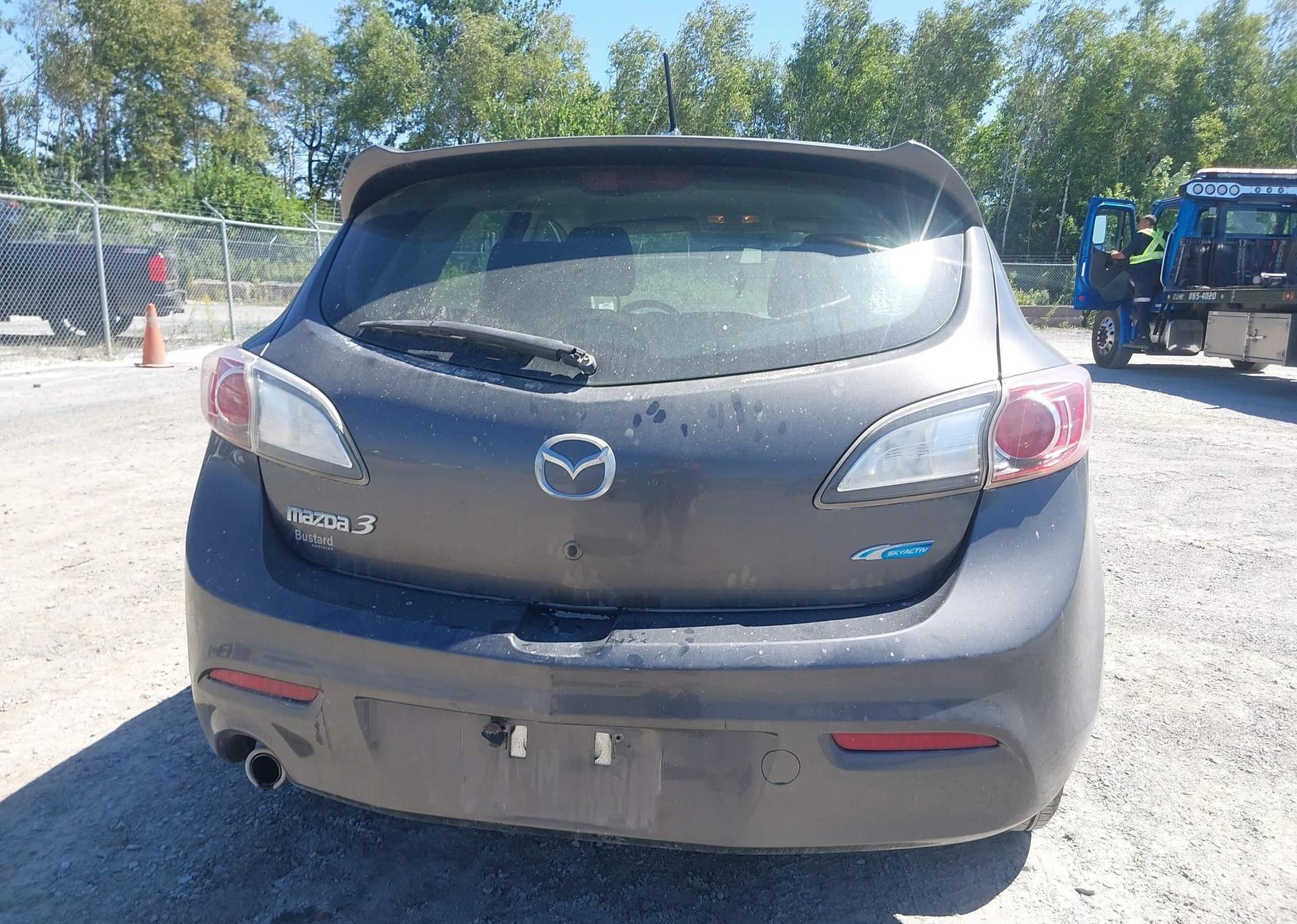2012 MAZDA MAZDA3 GS-SKY