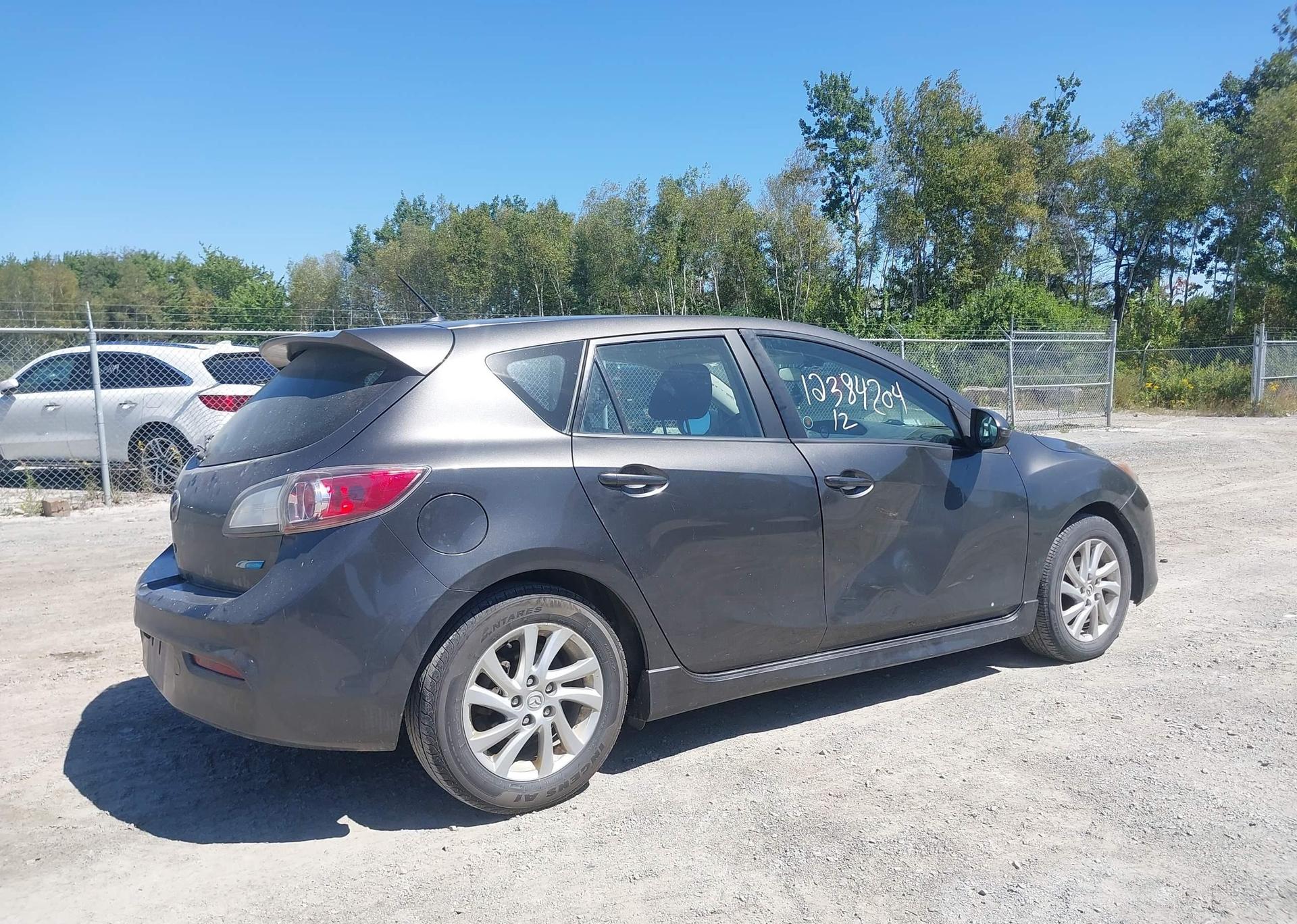 2012 MAZDA MAZDA3 GS-SKY