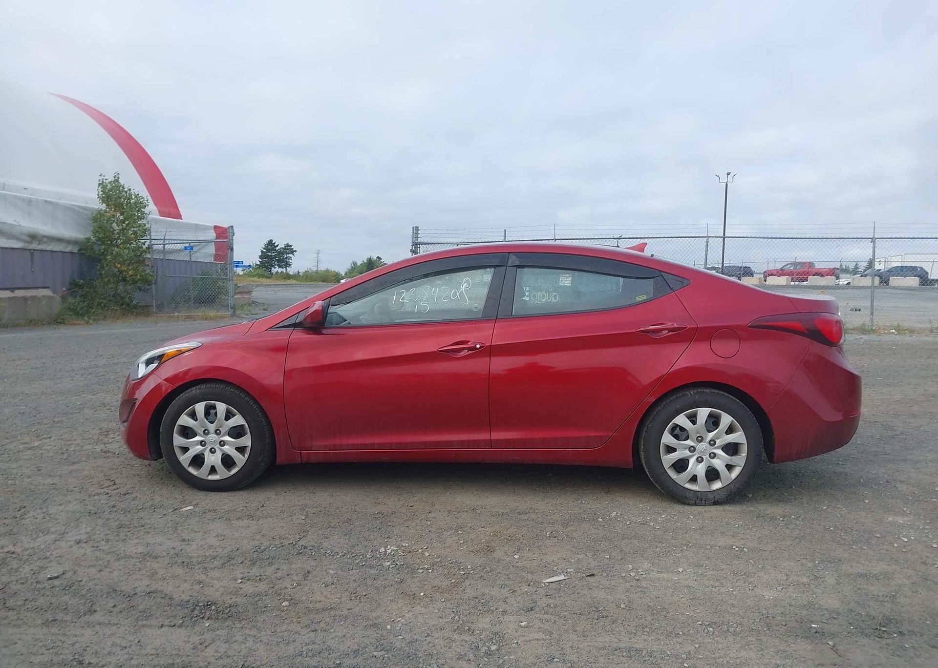 2015 HYUNDAI ELANTRA GL