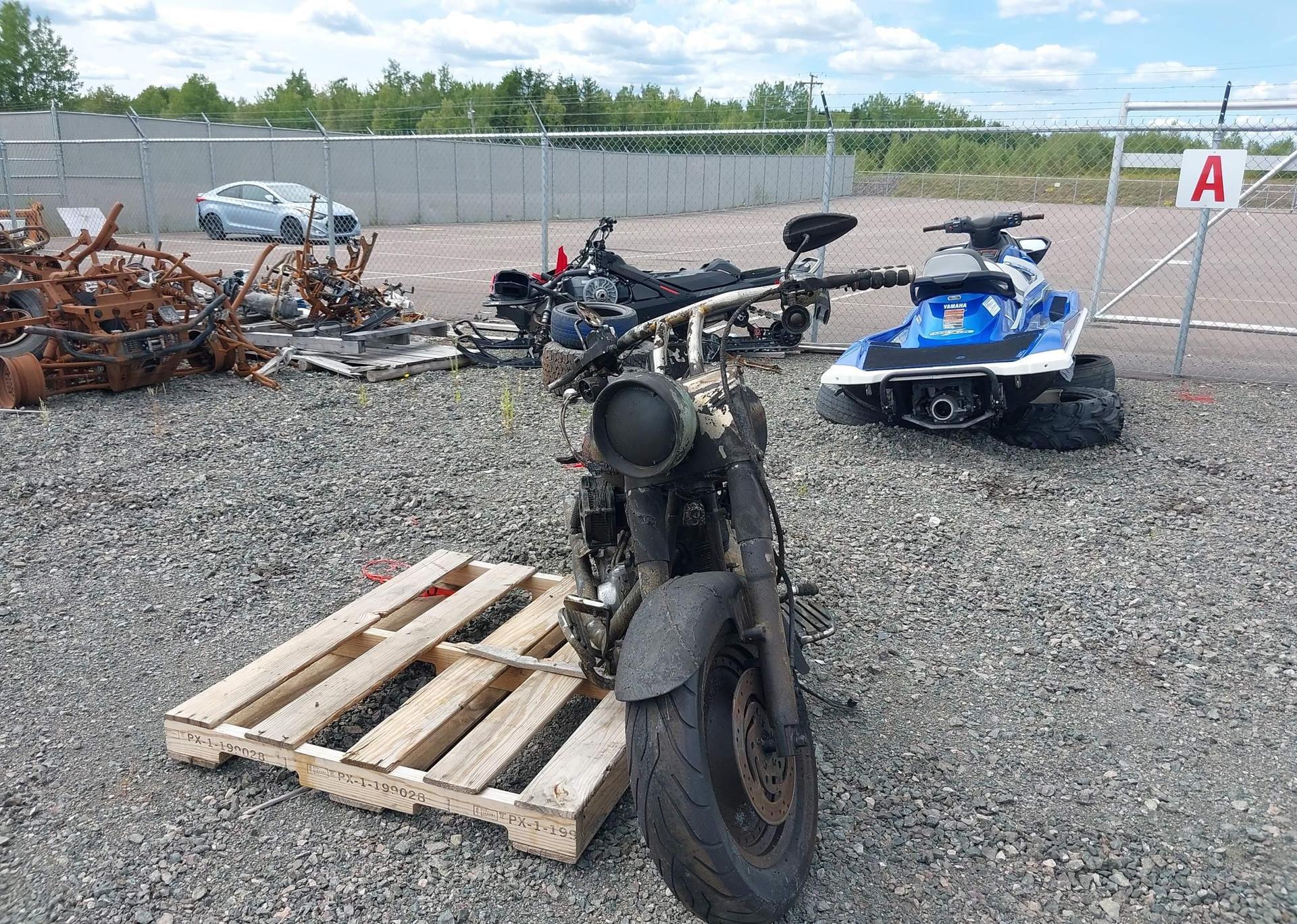 2002 HARLEY-DAVIDSON FLSTF