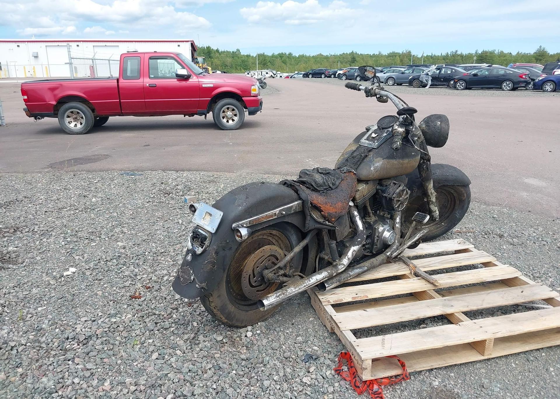 2002 HARLEY-DAVIDSON FLSTF