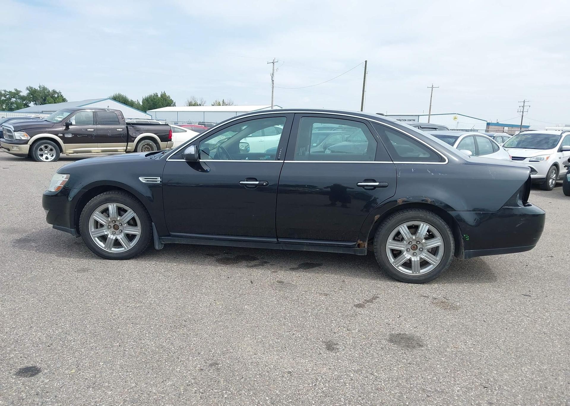 2009 FORD TAURUS LIMITED