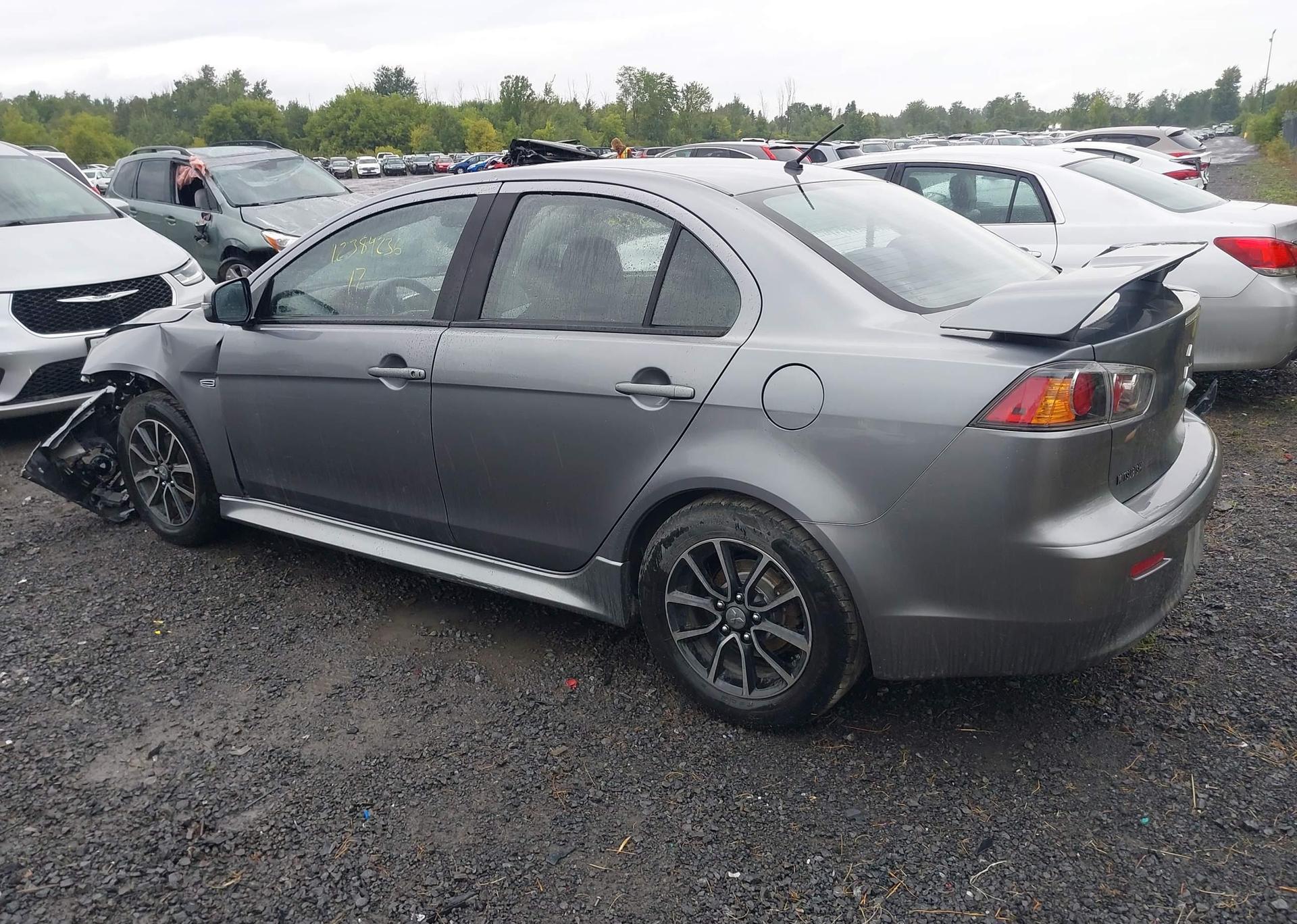 2017 MITSUBISHI LANCER ES