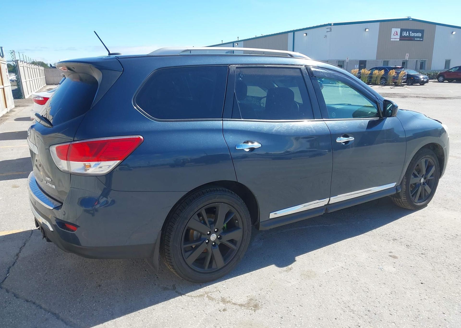 2015 NISSAN PATHFINDER S