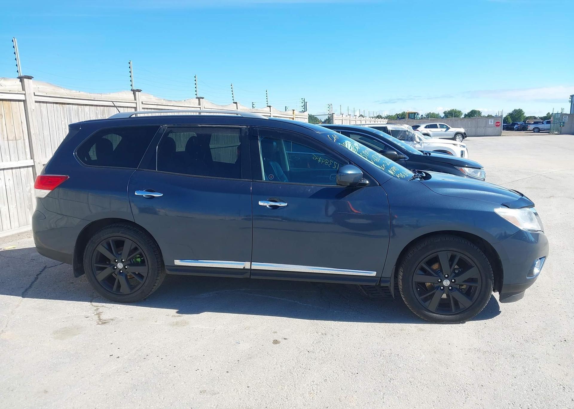 2015 NISSAN PATHFINDER S