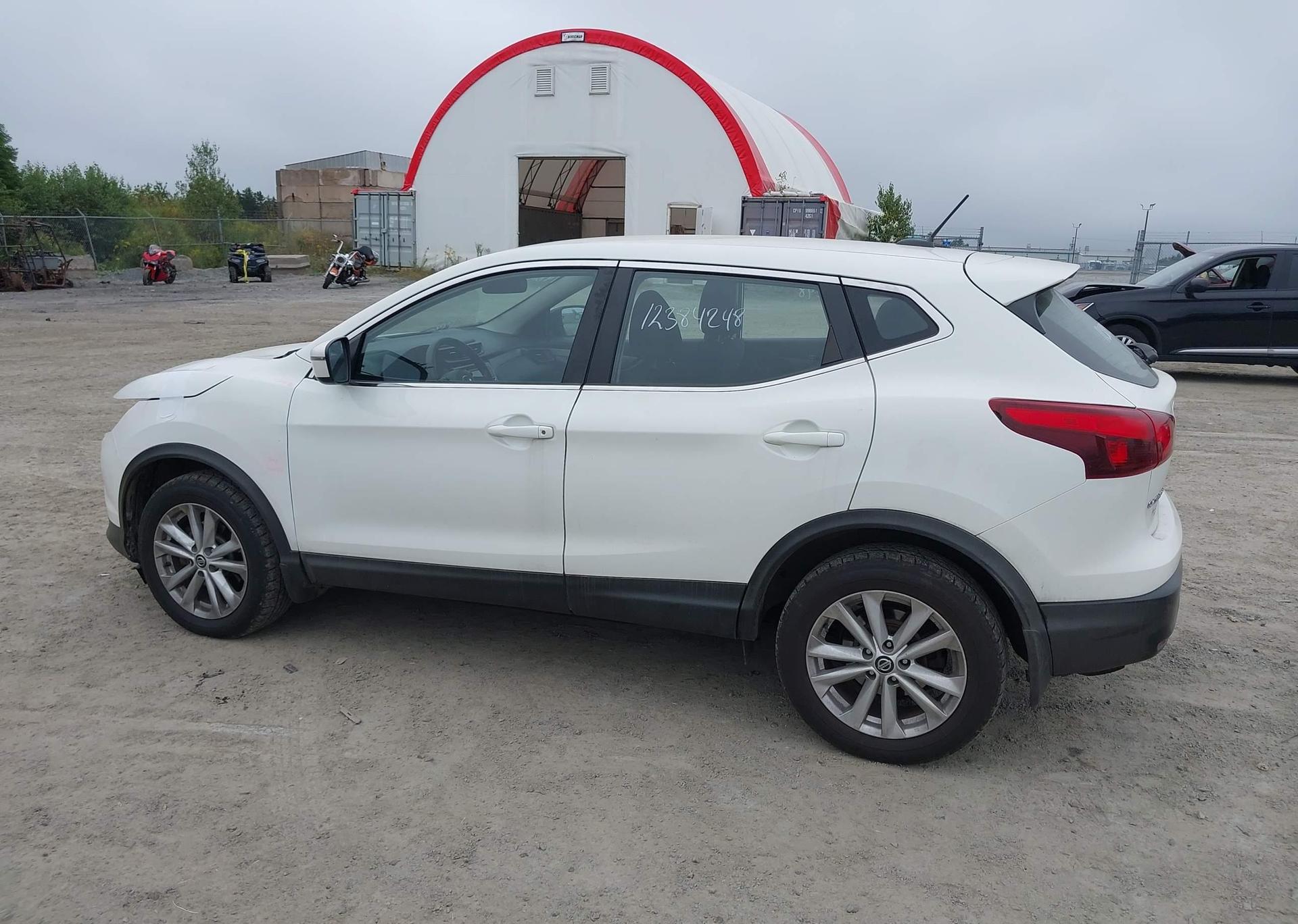 2019 NISSAN QASHQAI S
