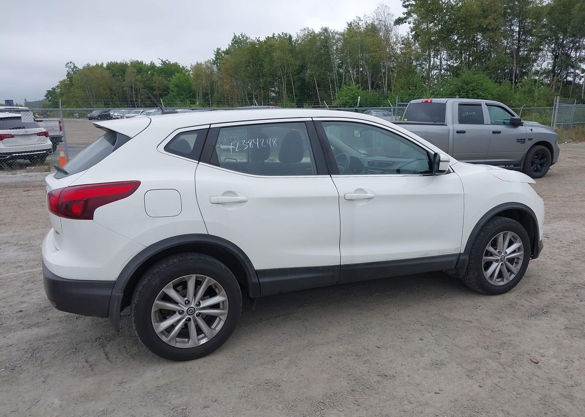 2019 NISSAN QASHQAI S