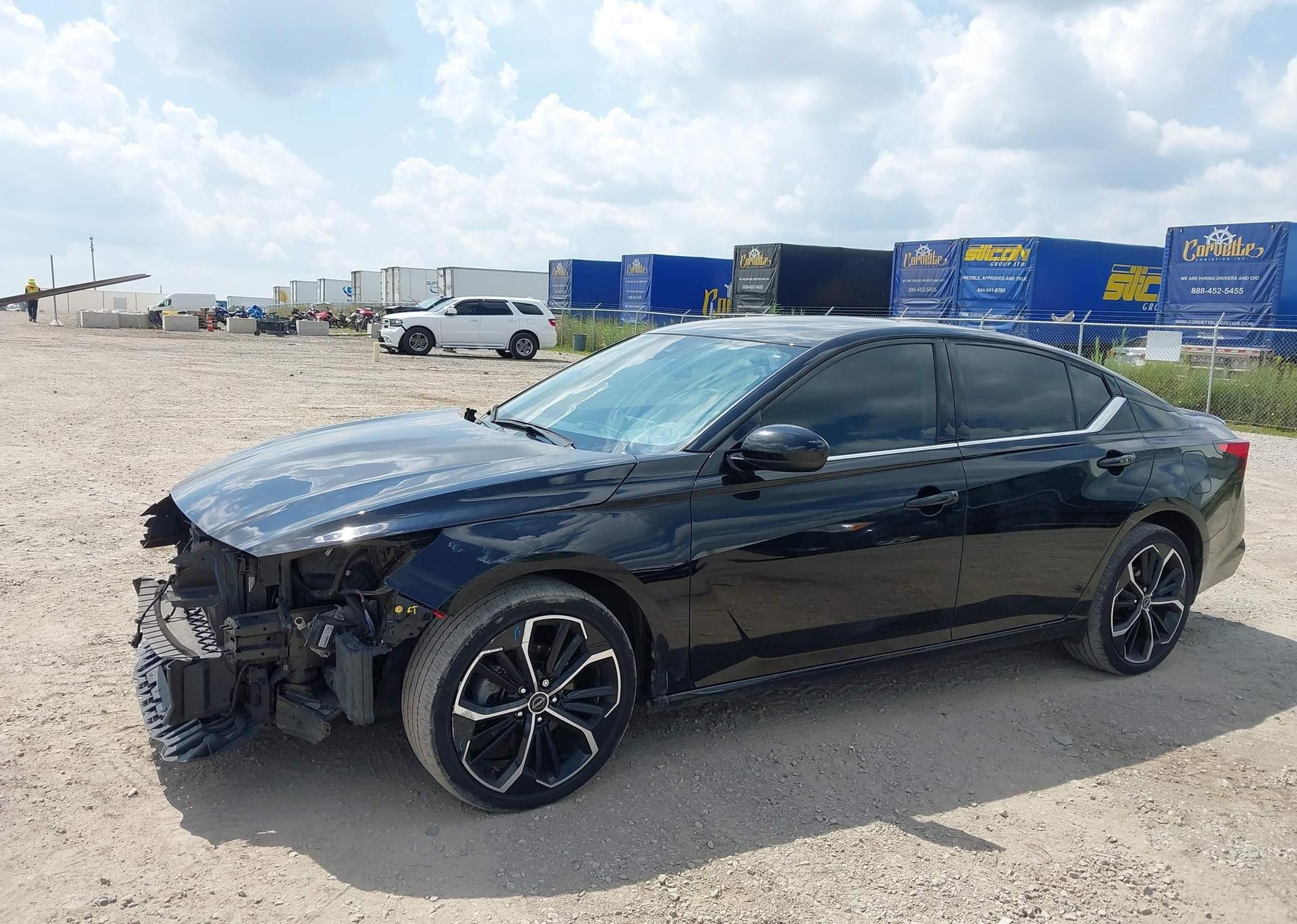 2023 NISSAN ALTIMA SR