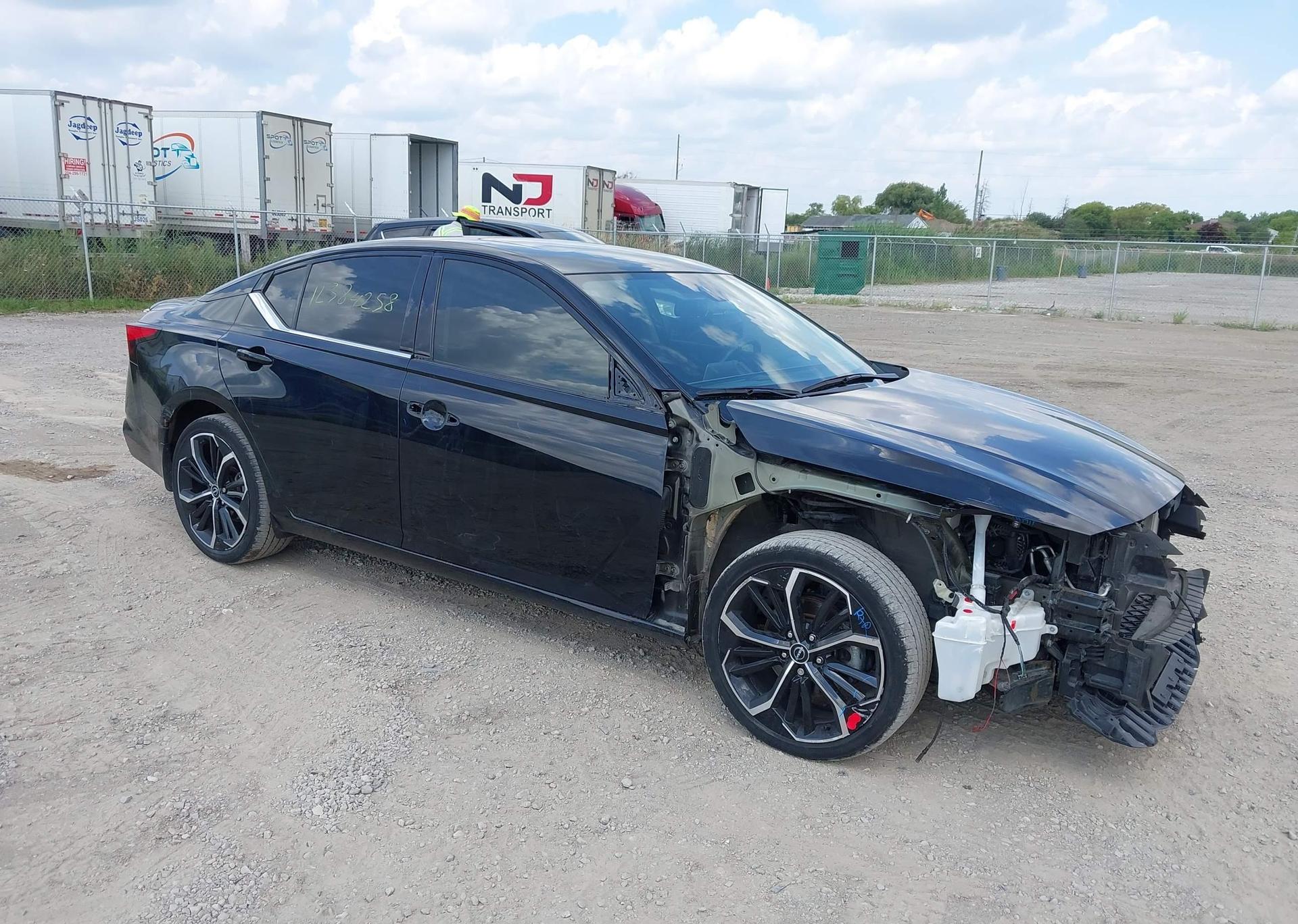 2023 NISSAN ALTIMA SR