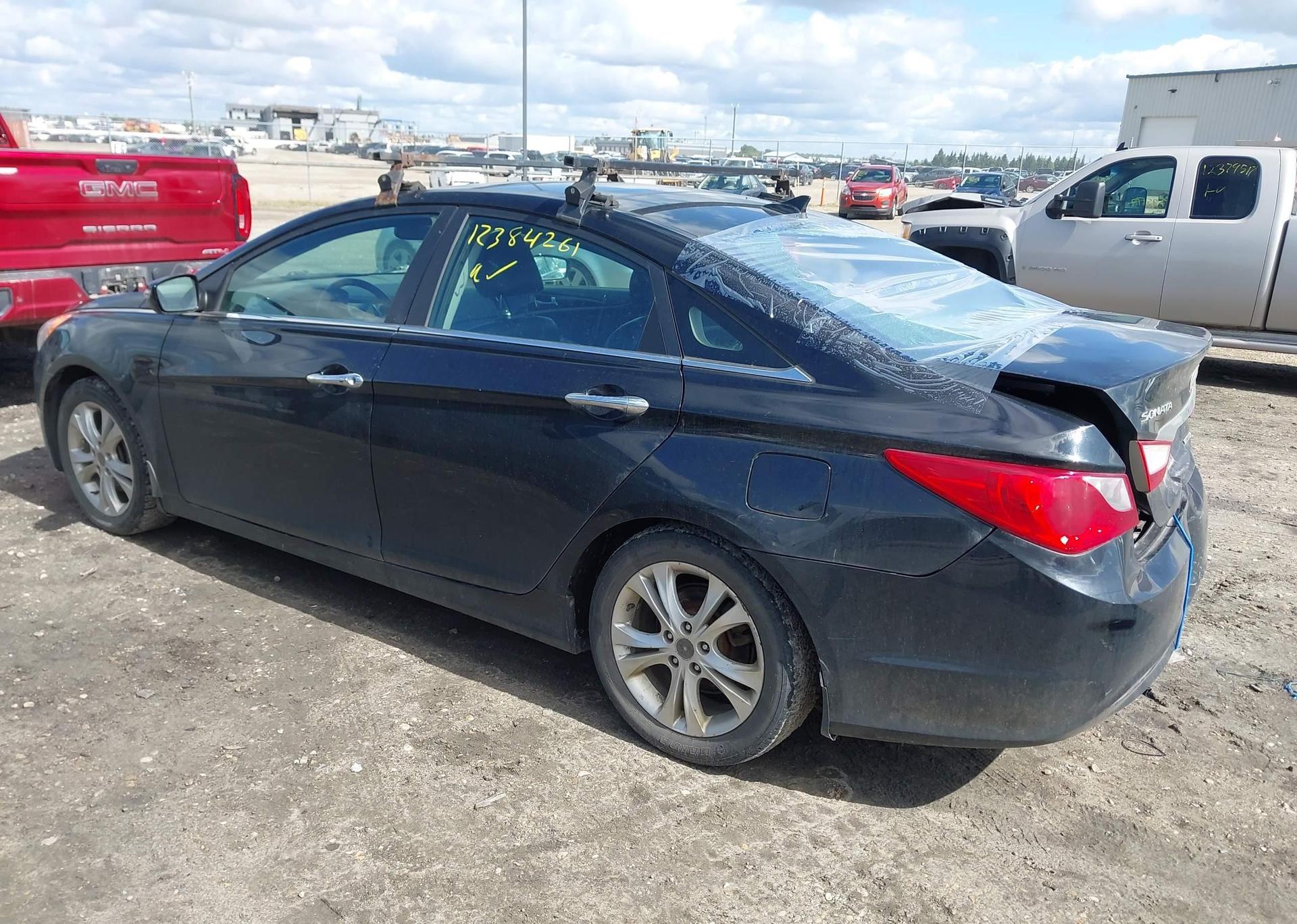 2013 HYUNDAI SONATA SE