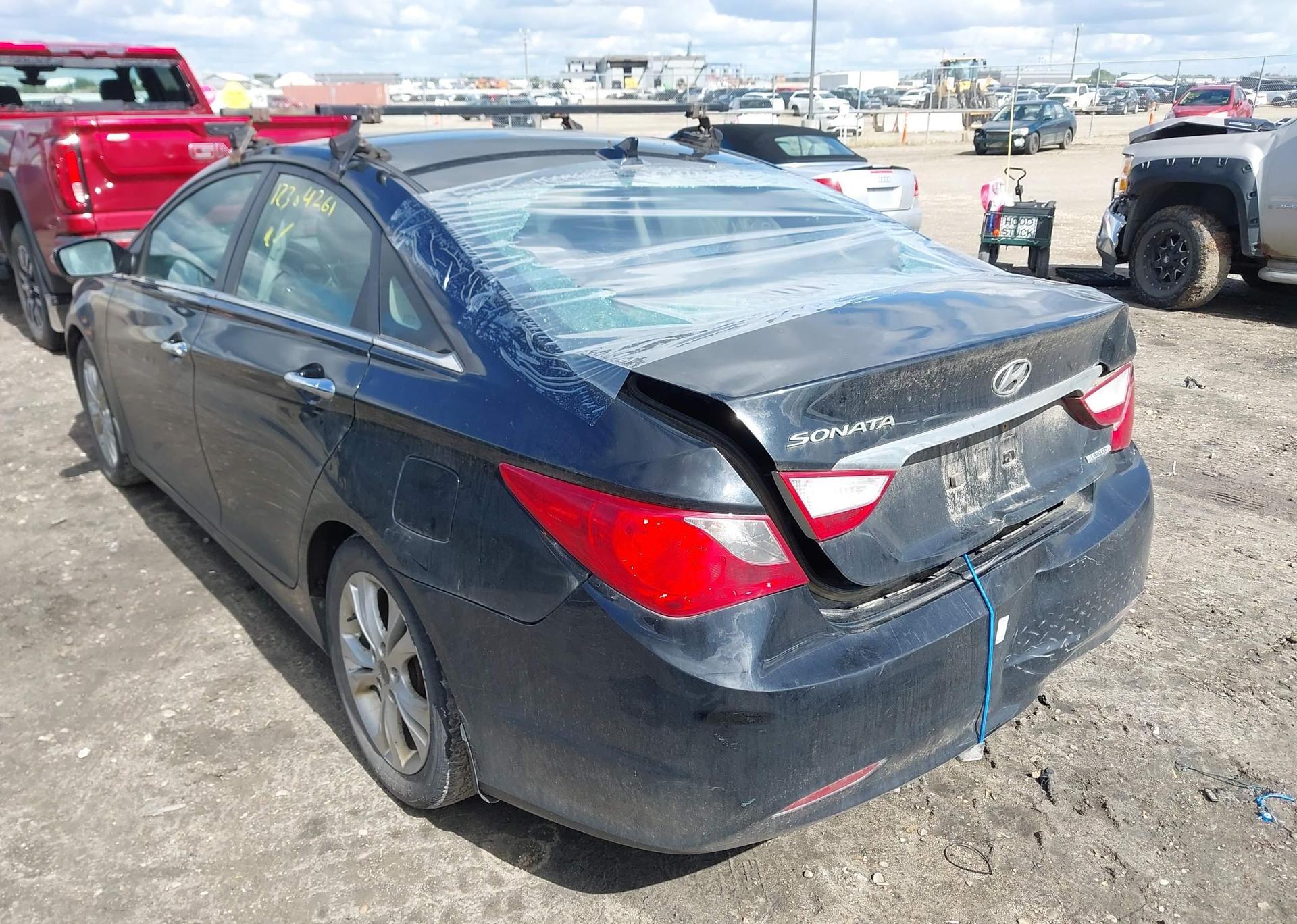 2013 HYUNDAI SONATA SE