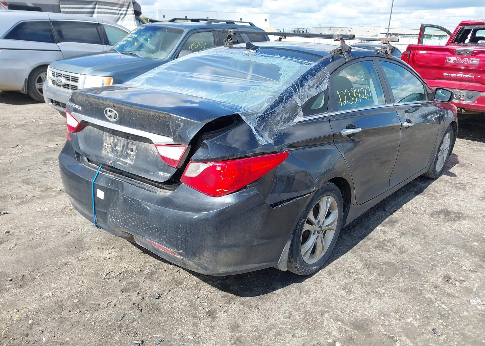 2013 HYUNDAI SONATA SE