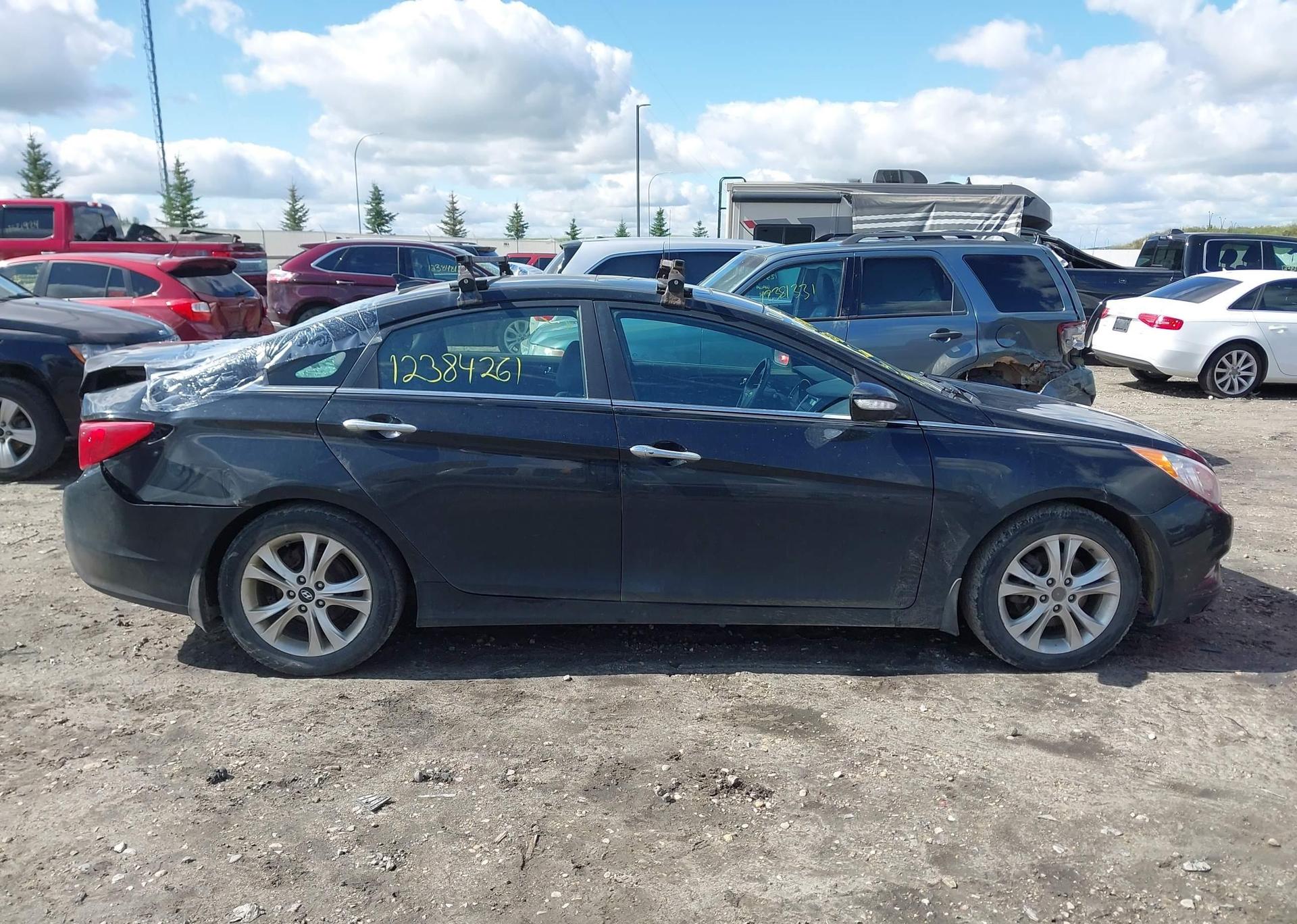 2013 HYUNDAI SONATA SE