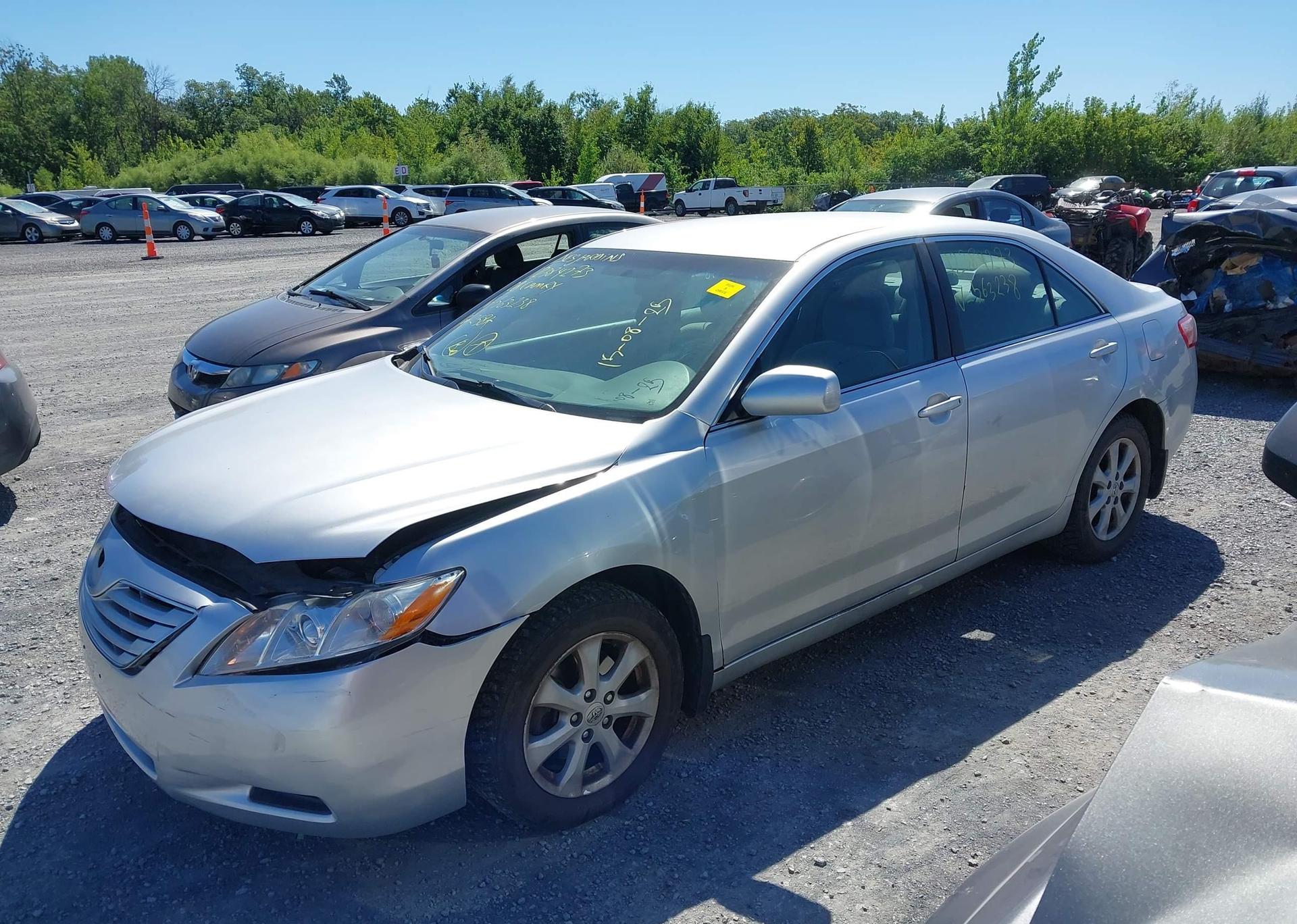 2008 TOYOTA CAMRY LE