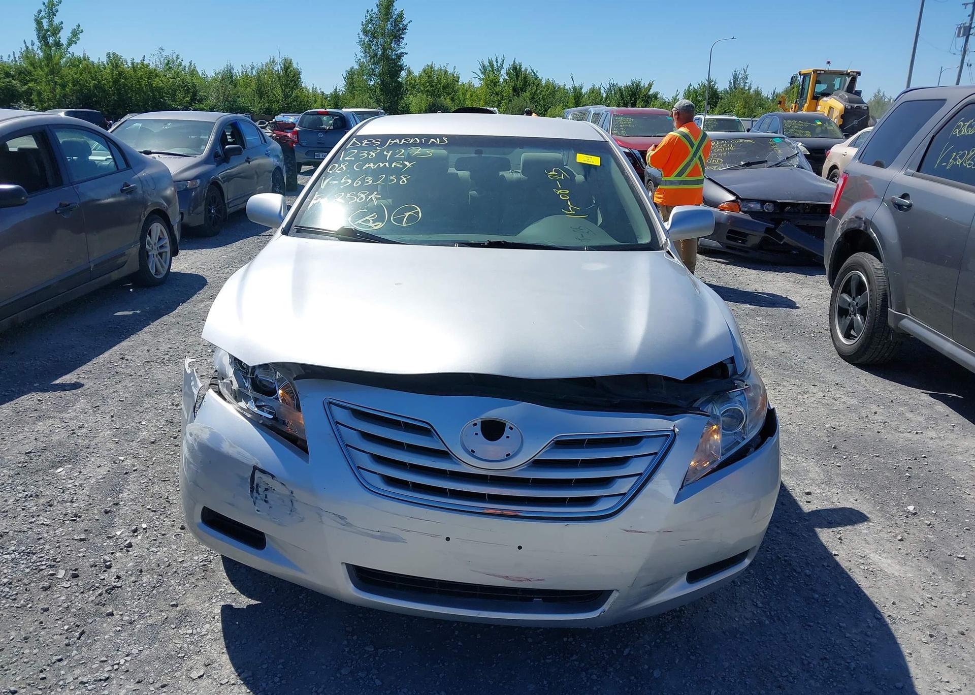 2008 TOYOTA CAMRY LE