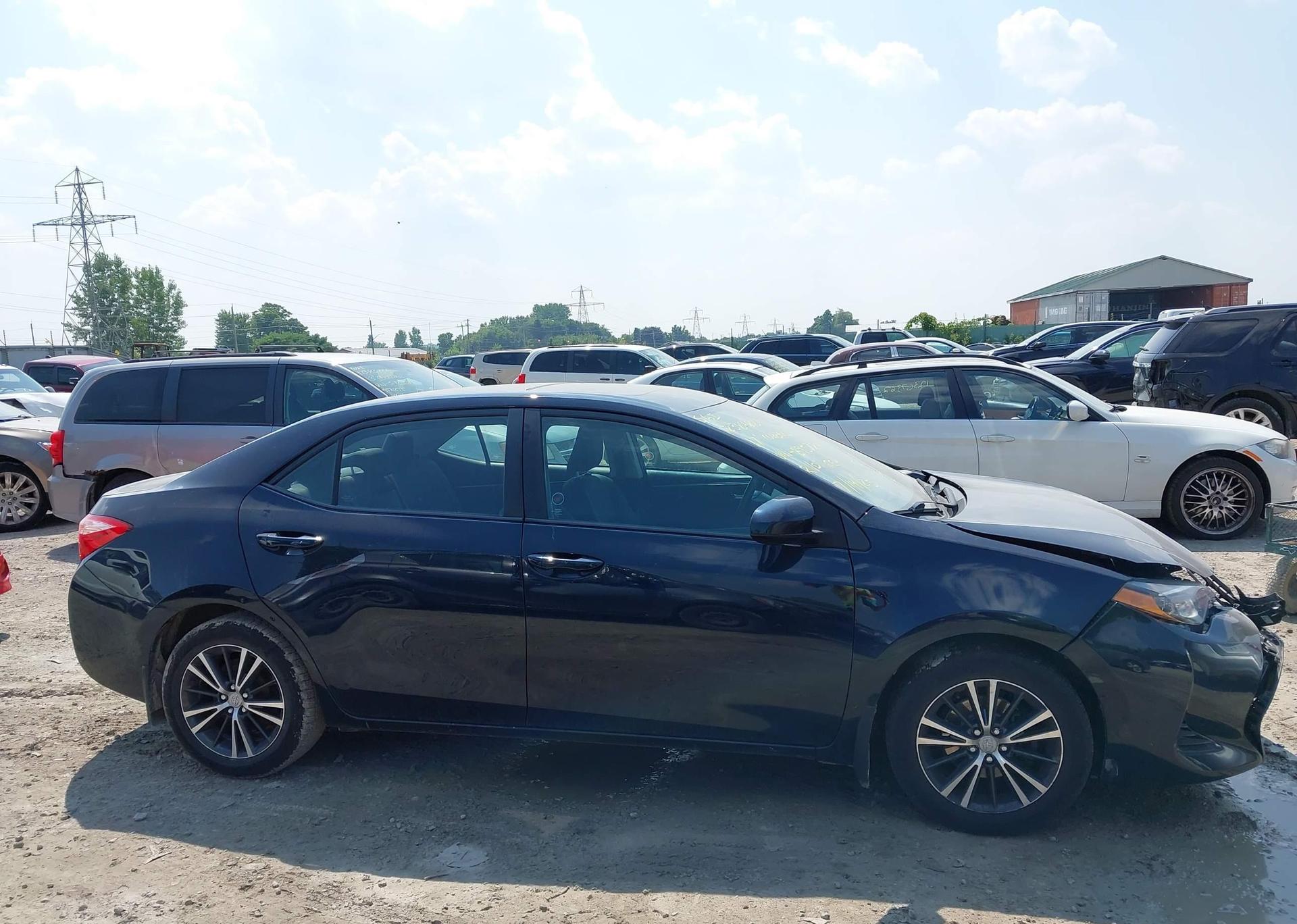 2017 TOYOTA COROLLA LE