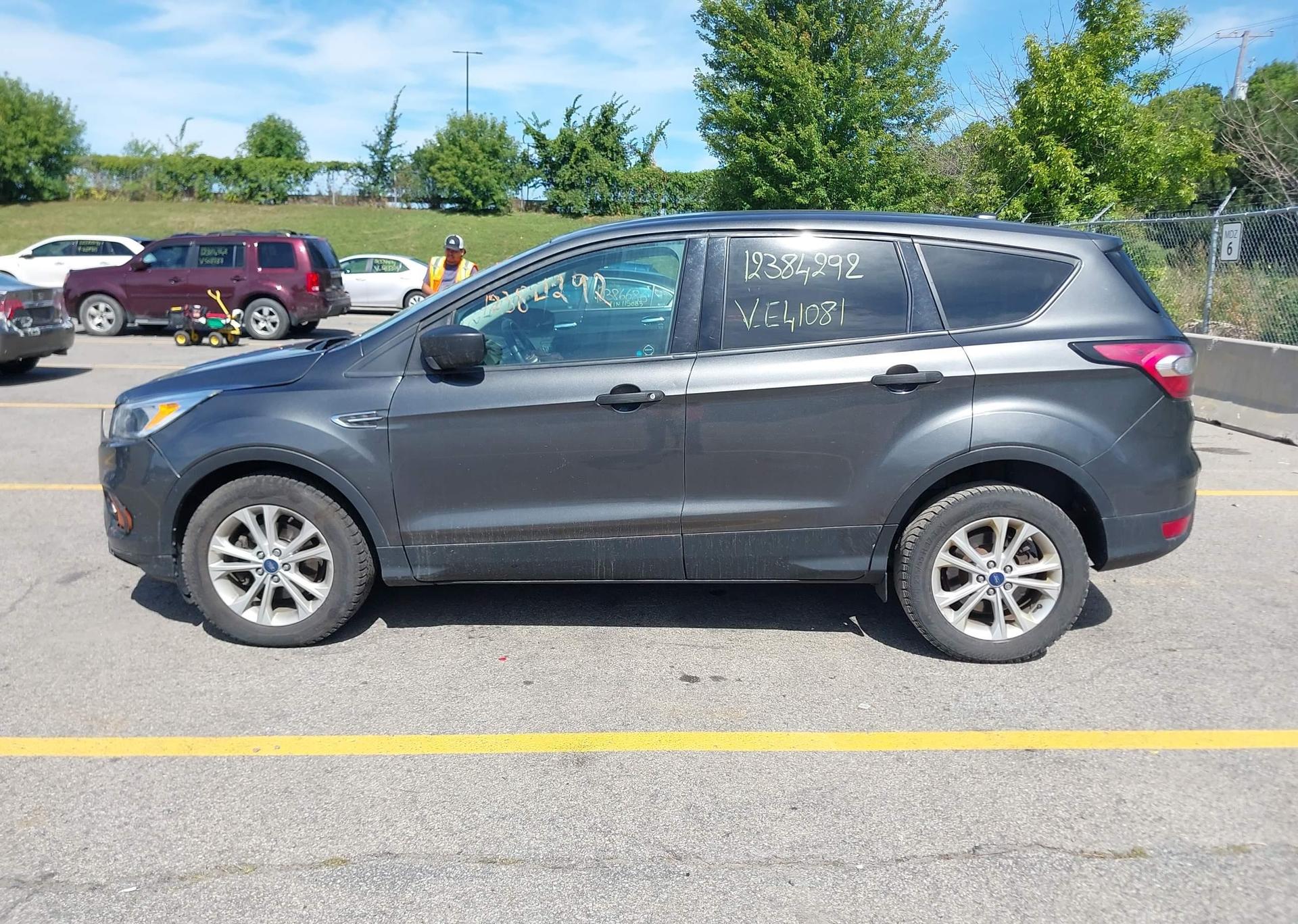2017 FORD ESCAPE S