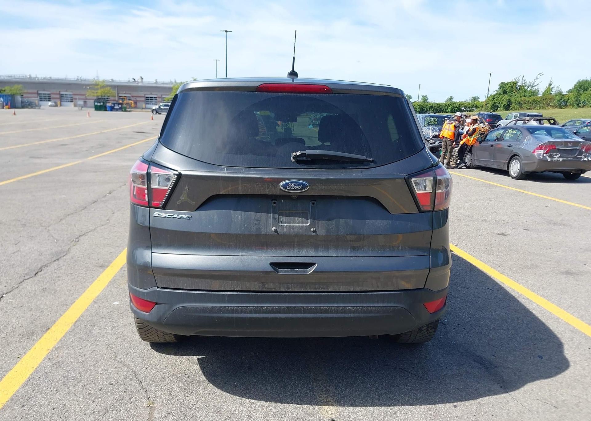 2017 FORD ESCAPE S