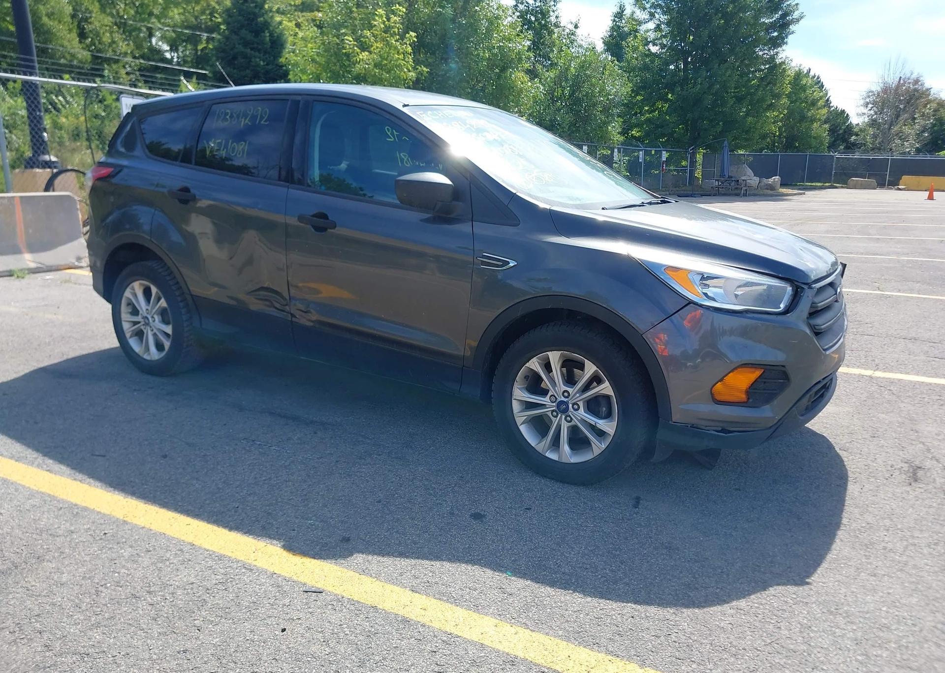 2017 FORD ESCAPE S