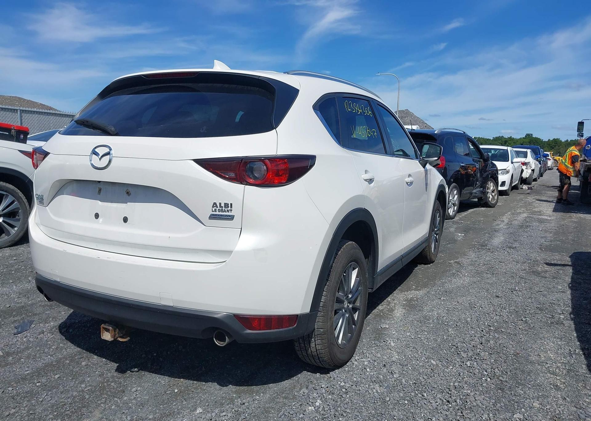 2018 MAZDA CX-5 GS