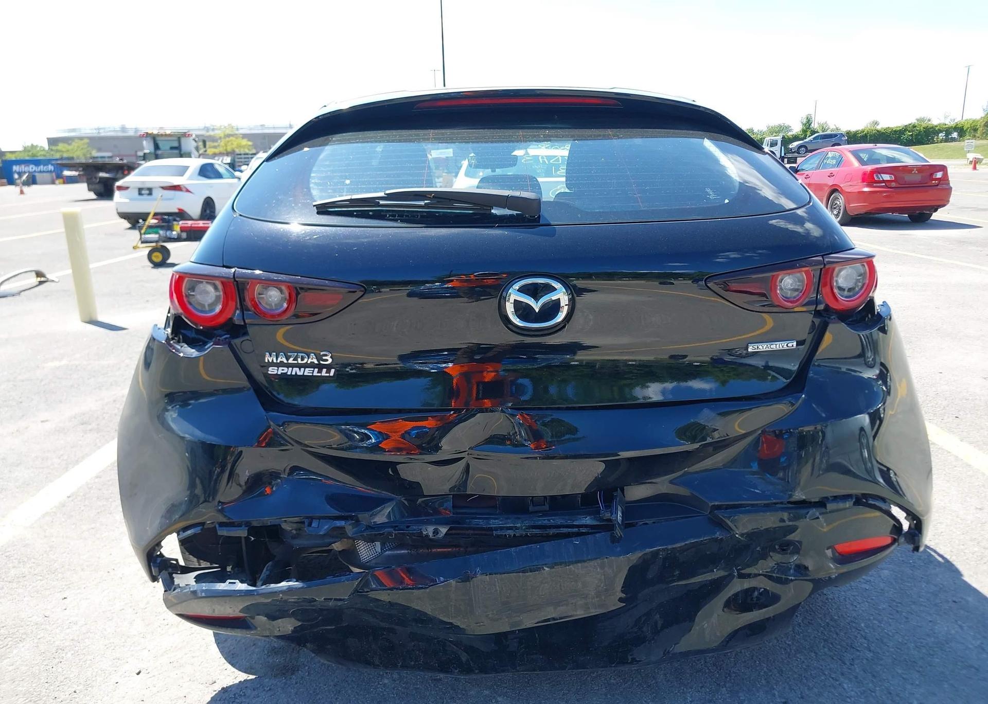 2025 MAZDA MAZDA3 GS