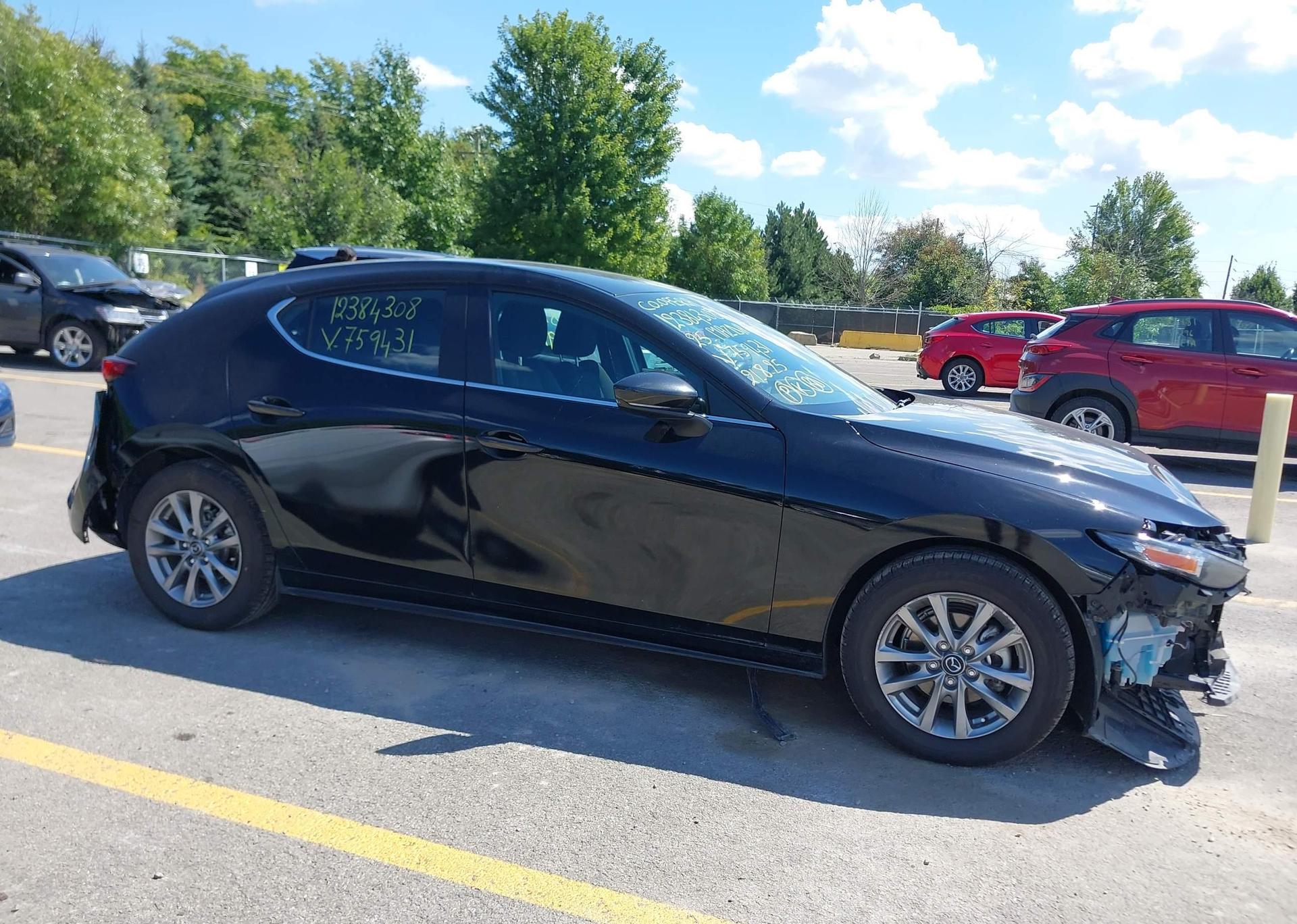 2025 MAZDA MAZDA3 GS