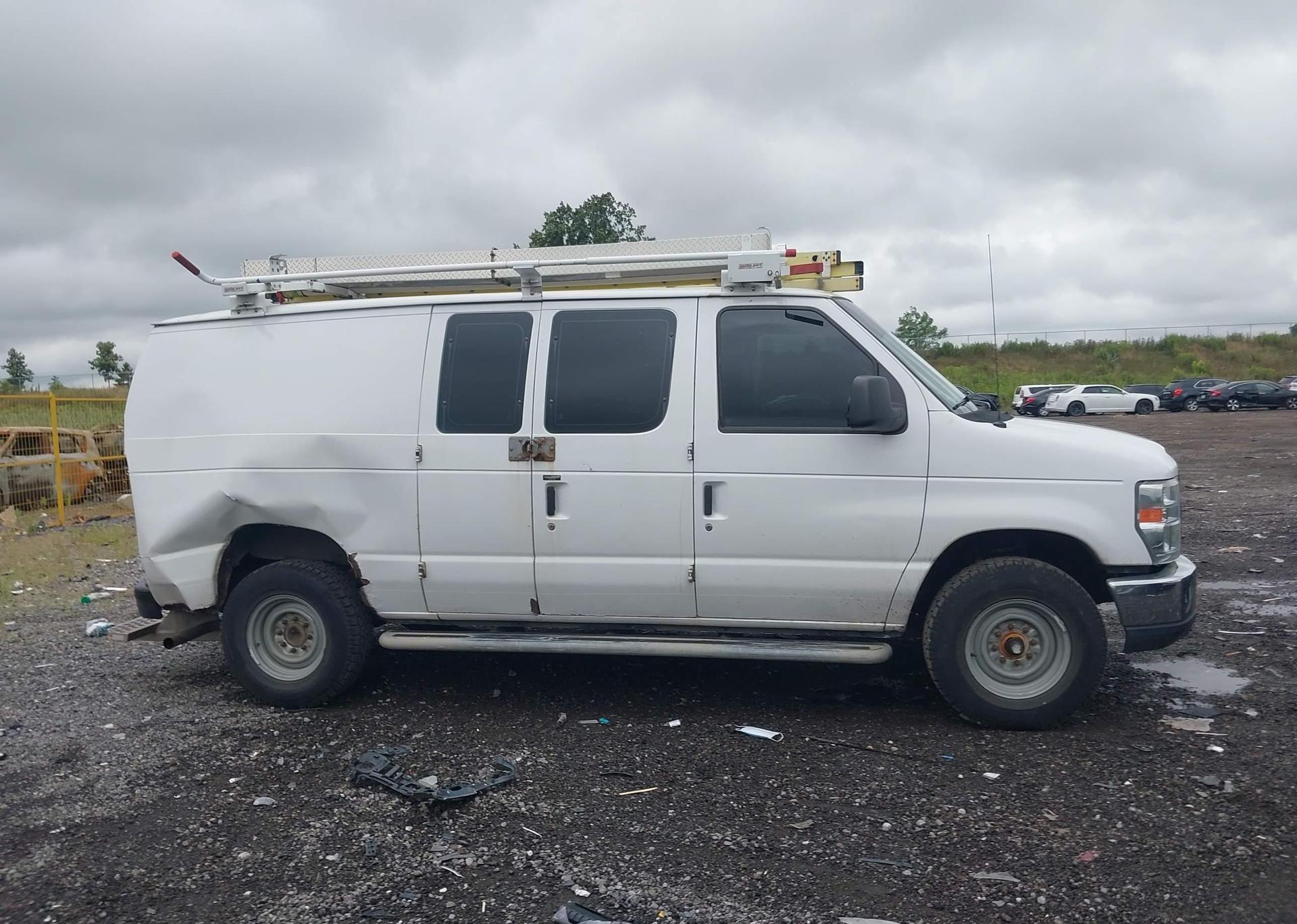 2013 FORD ECONOLINE E250 VAN