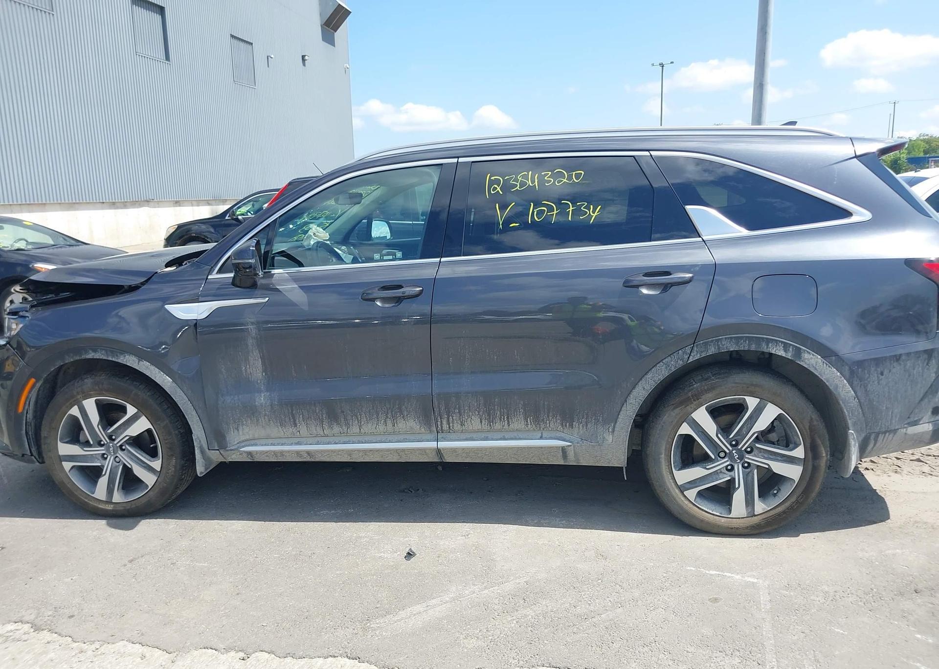 2022 KIA SORENTO PLUG-IN HYBRID EX