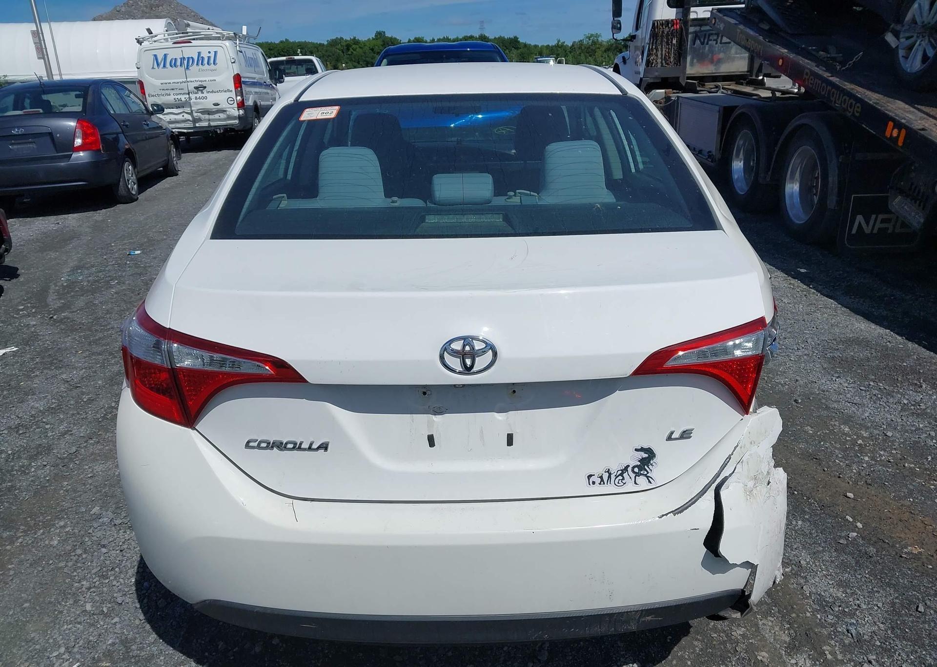2015 TOYOTA COROLLA LE
