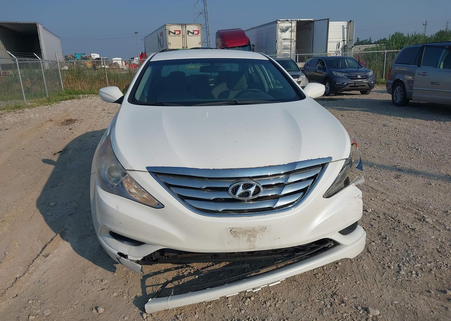 2011 HYUNDAI SONATA GLS