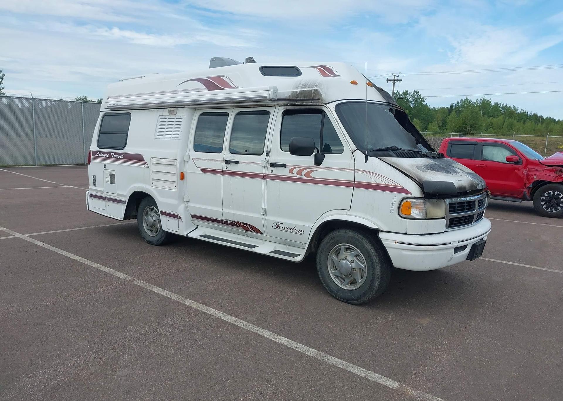 1997 DODGE RAM VAN B3500