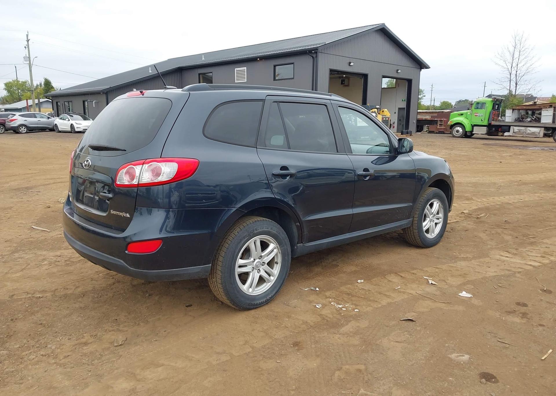 2010 HYUNDAI SANTA FE