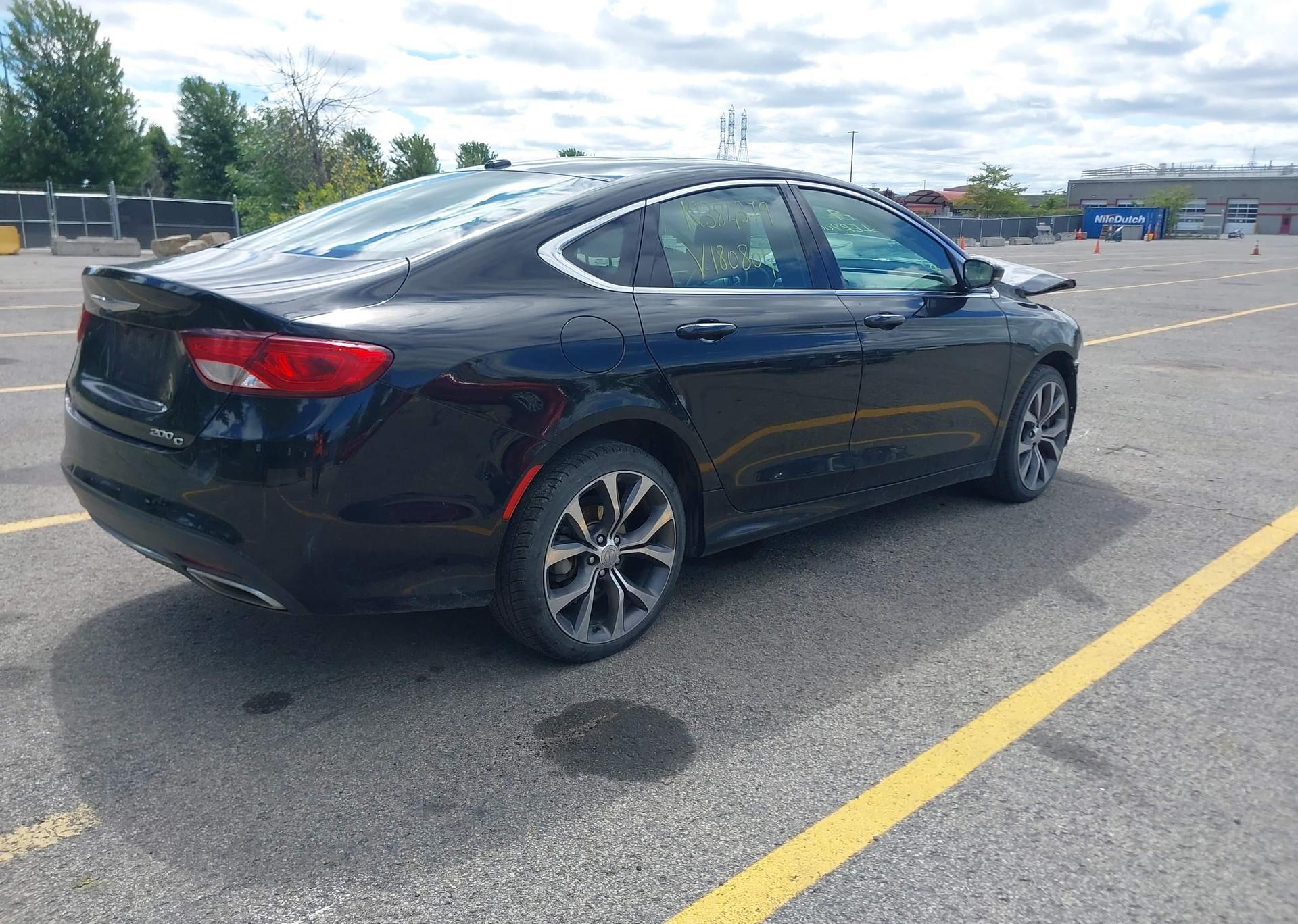 2016 CHRYSLER 200 C
