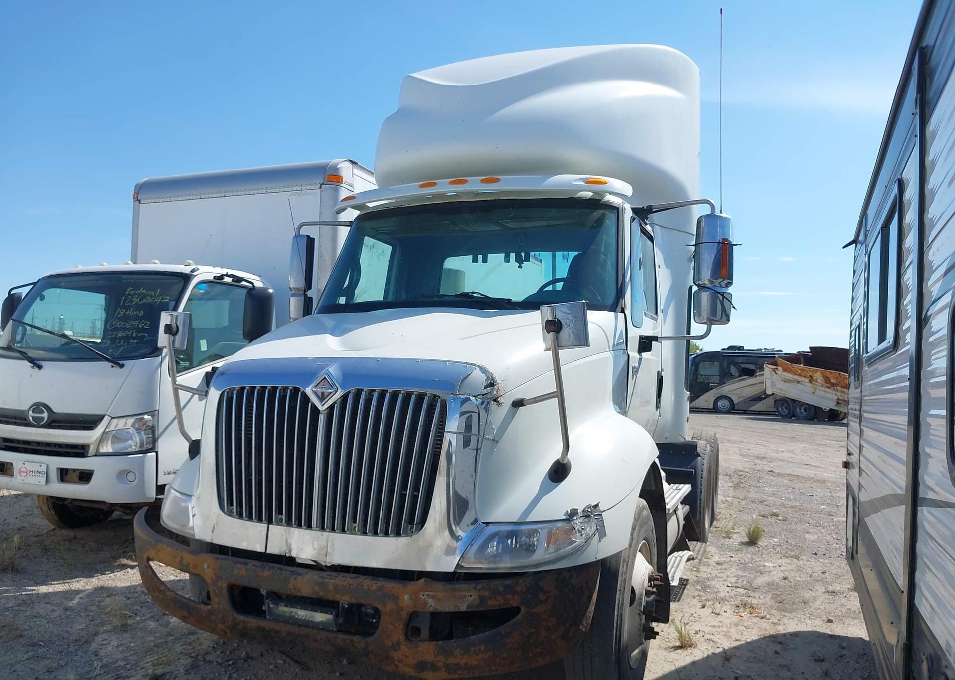 2007 INTERNATIONAL 8000 8600