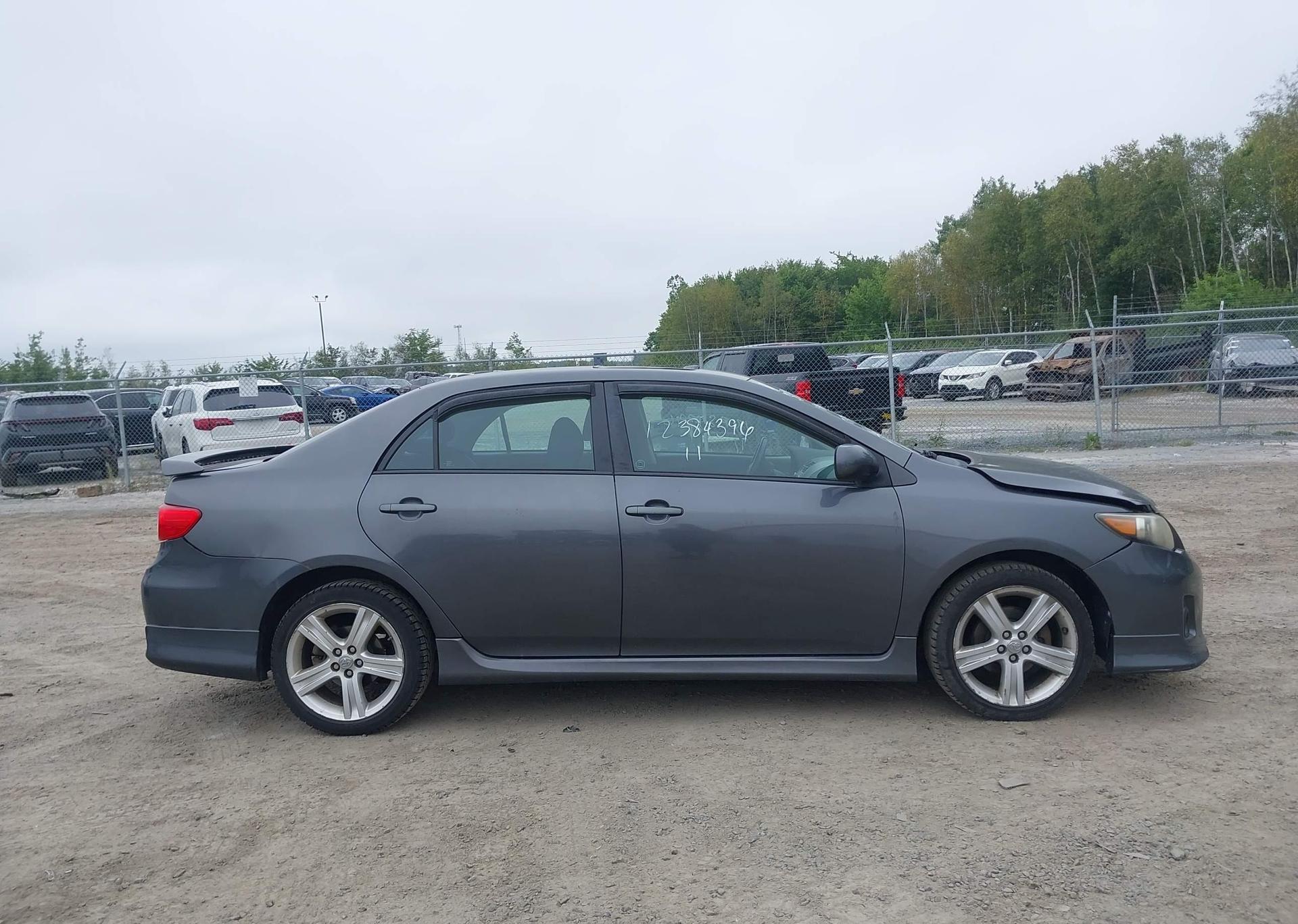 2011 TOYOTA COROLLA XRS