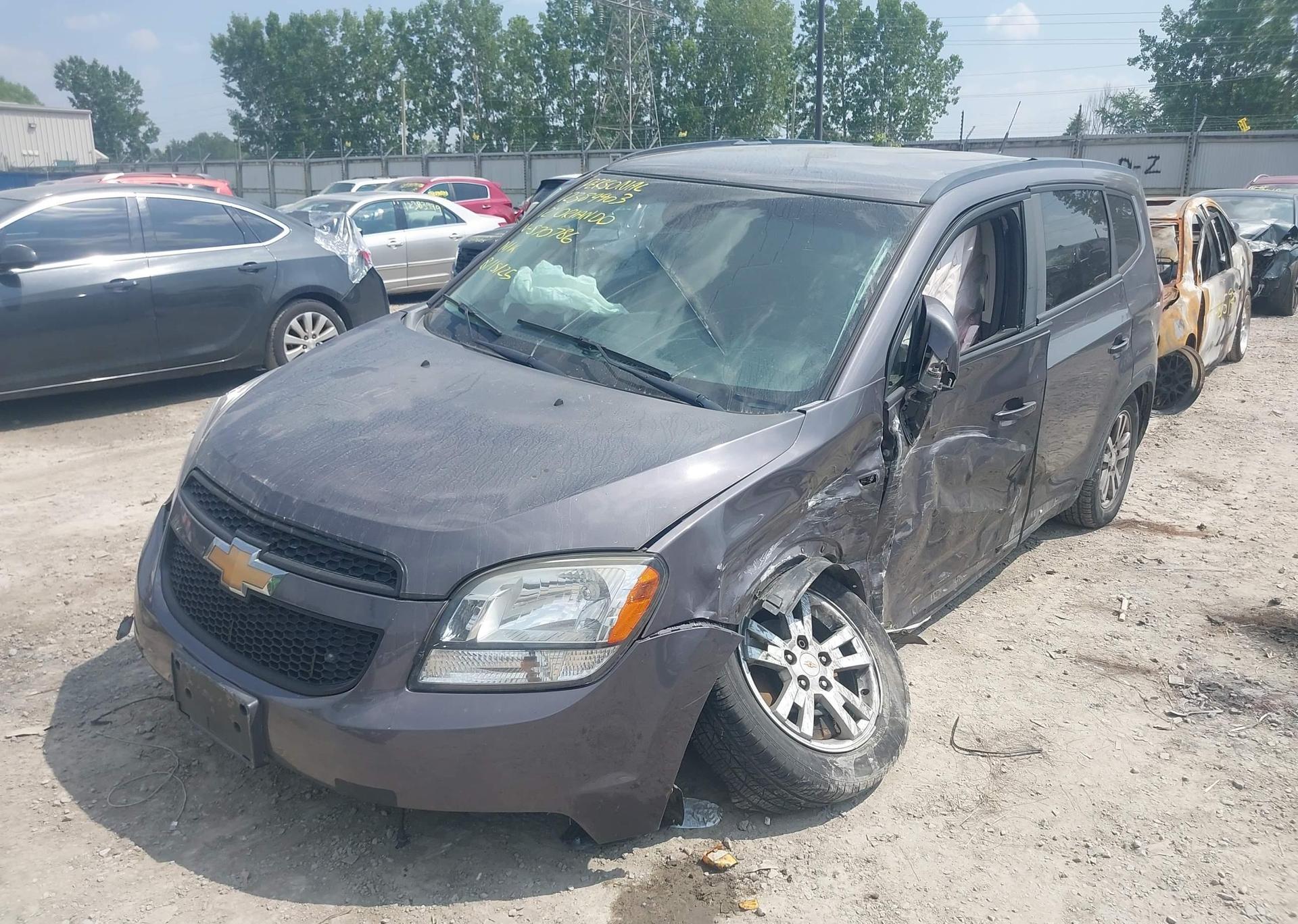 2012 CHEVROLET ORLANDO LT
