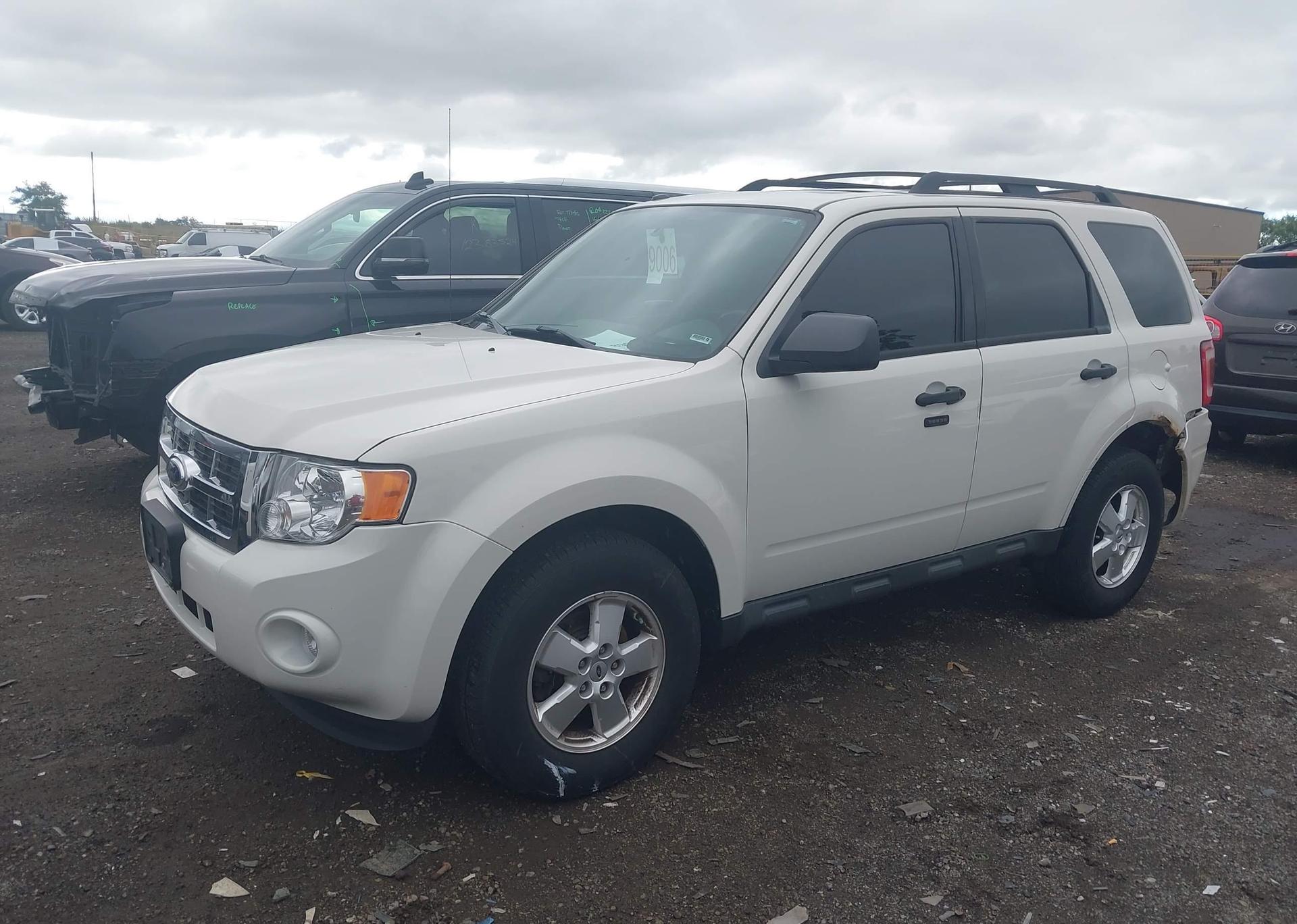 2012 FORD ESCAPE XLT