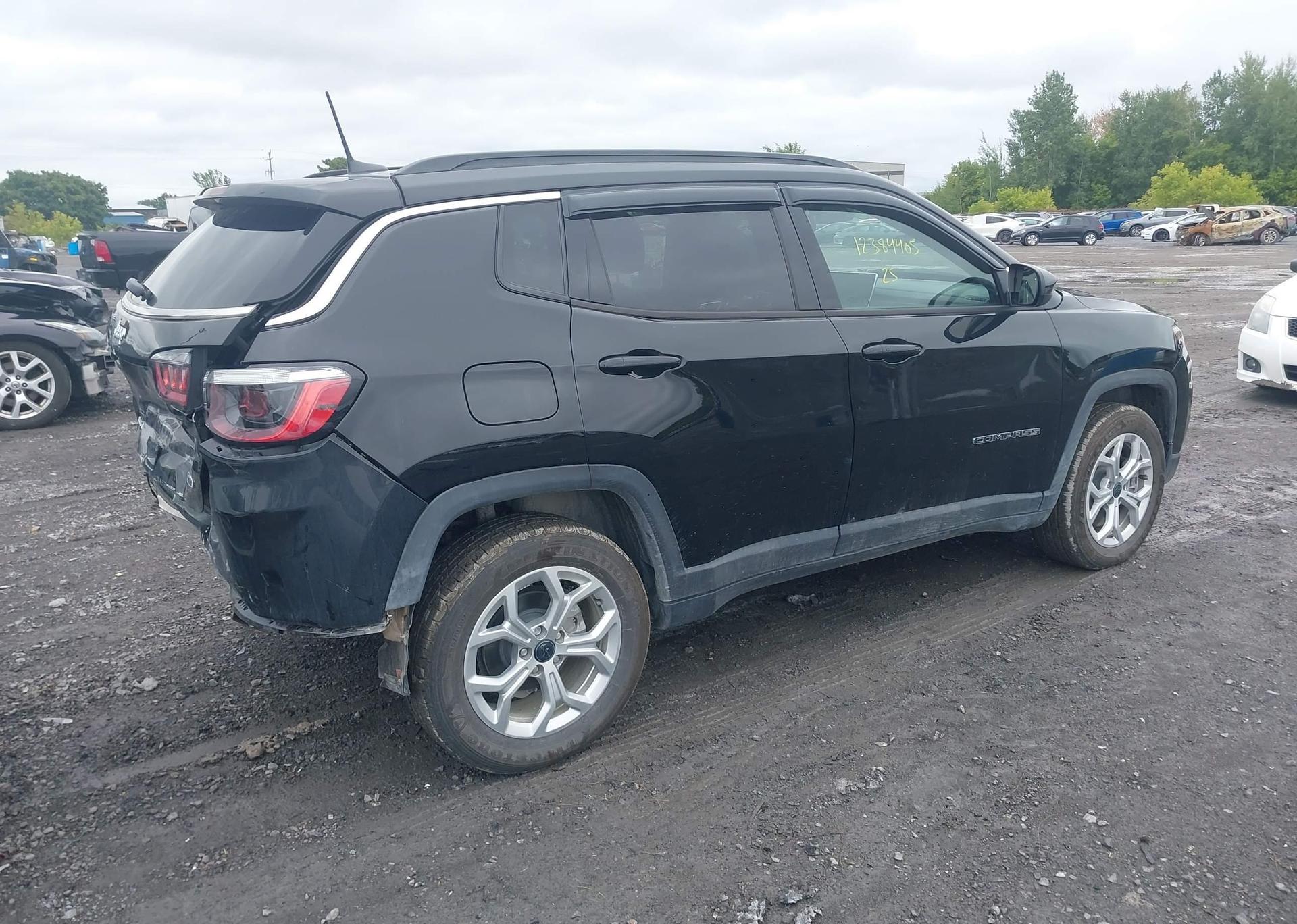 2025 JEEP COMPASS LATITUDE
