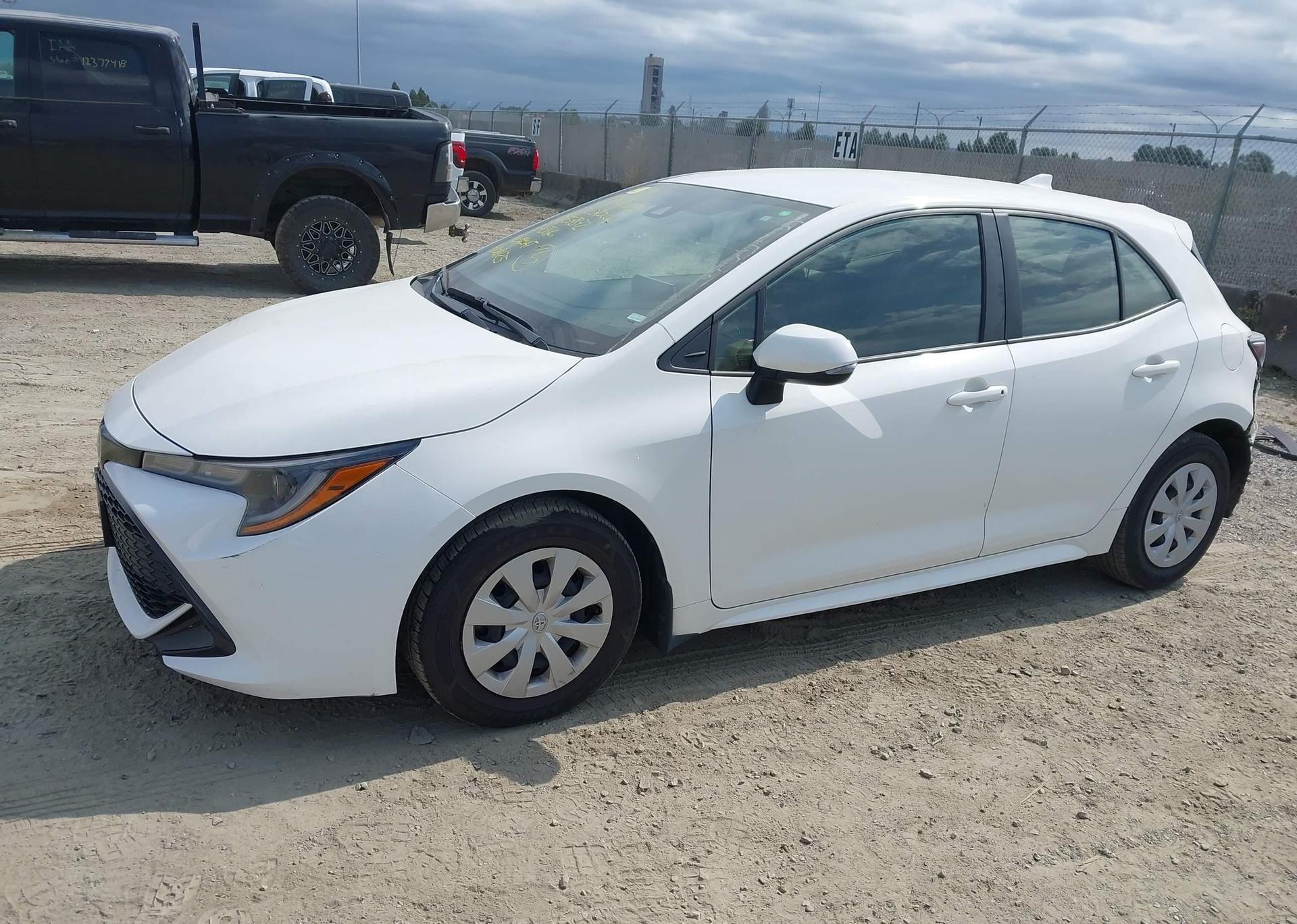 2022 TOYOTA COROLLA SE