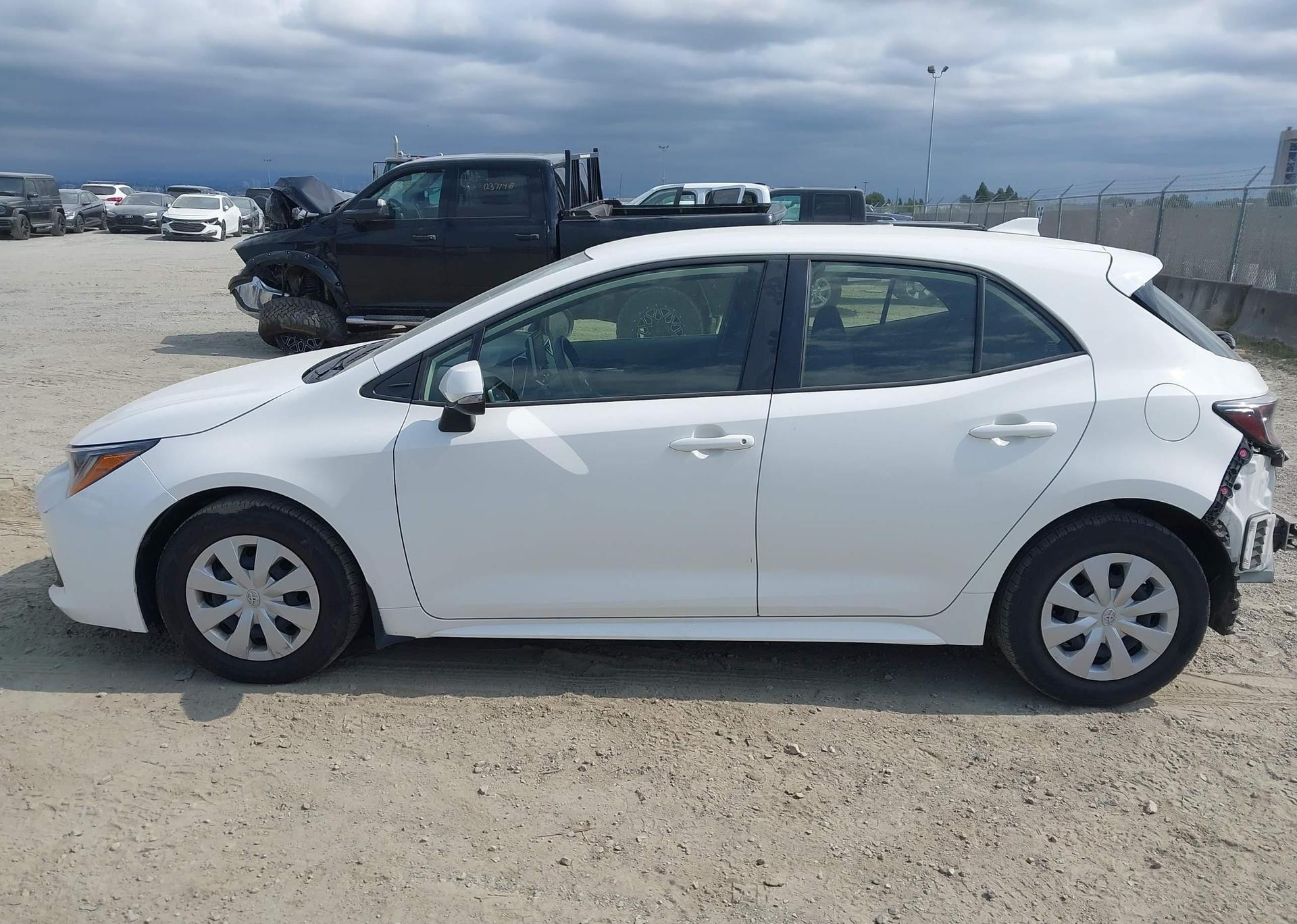 2022 TOYOTA COROLLA SE