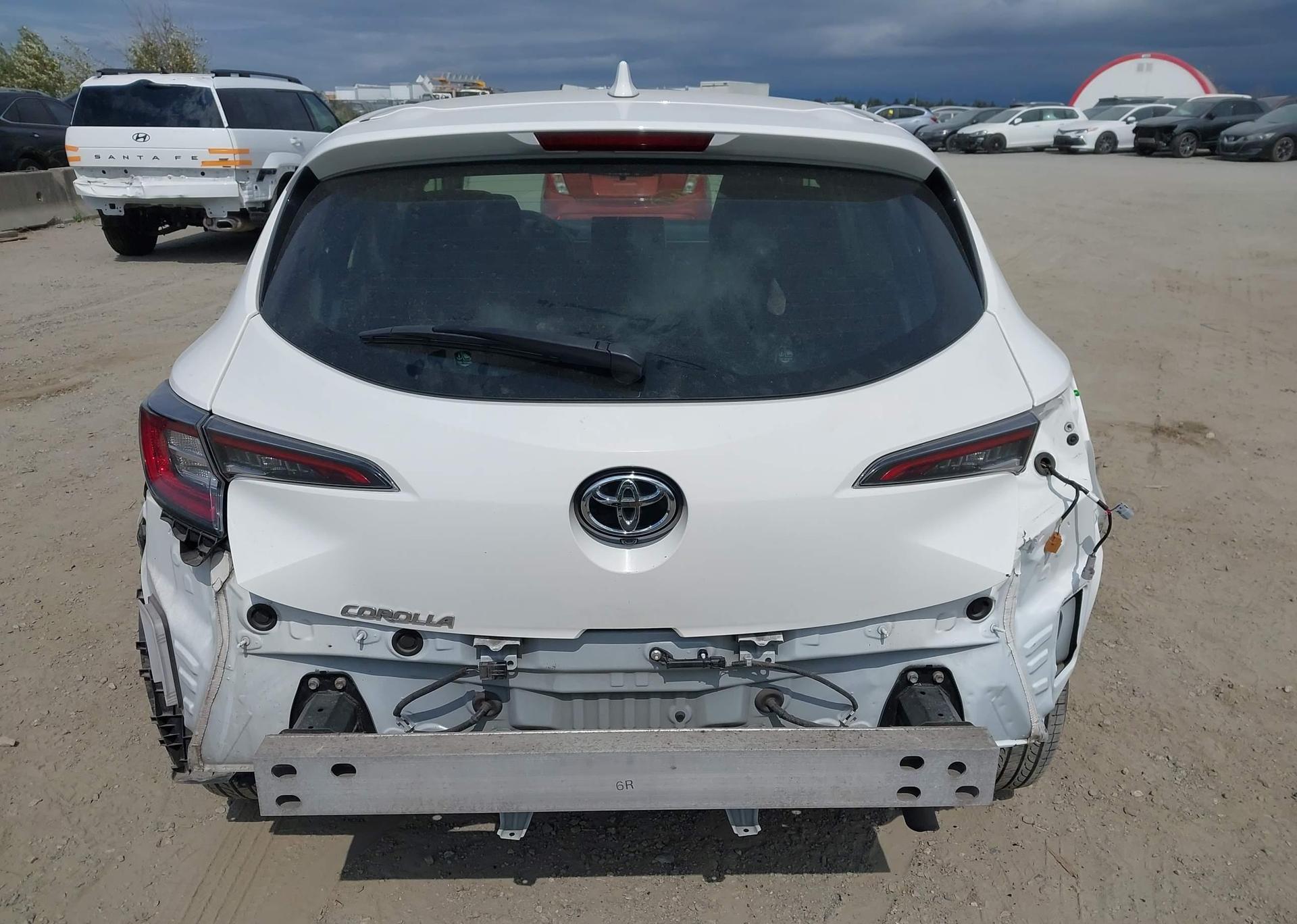 2022 TOYOTA COROLLA SE