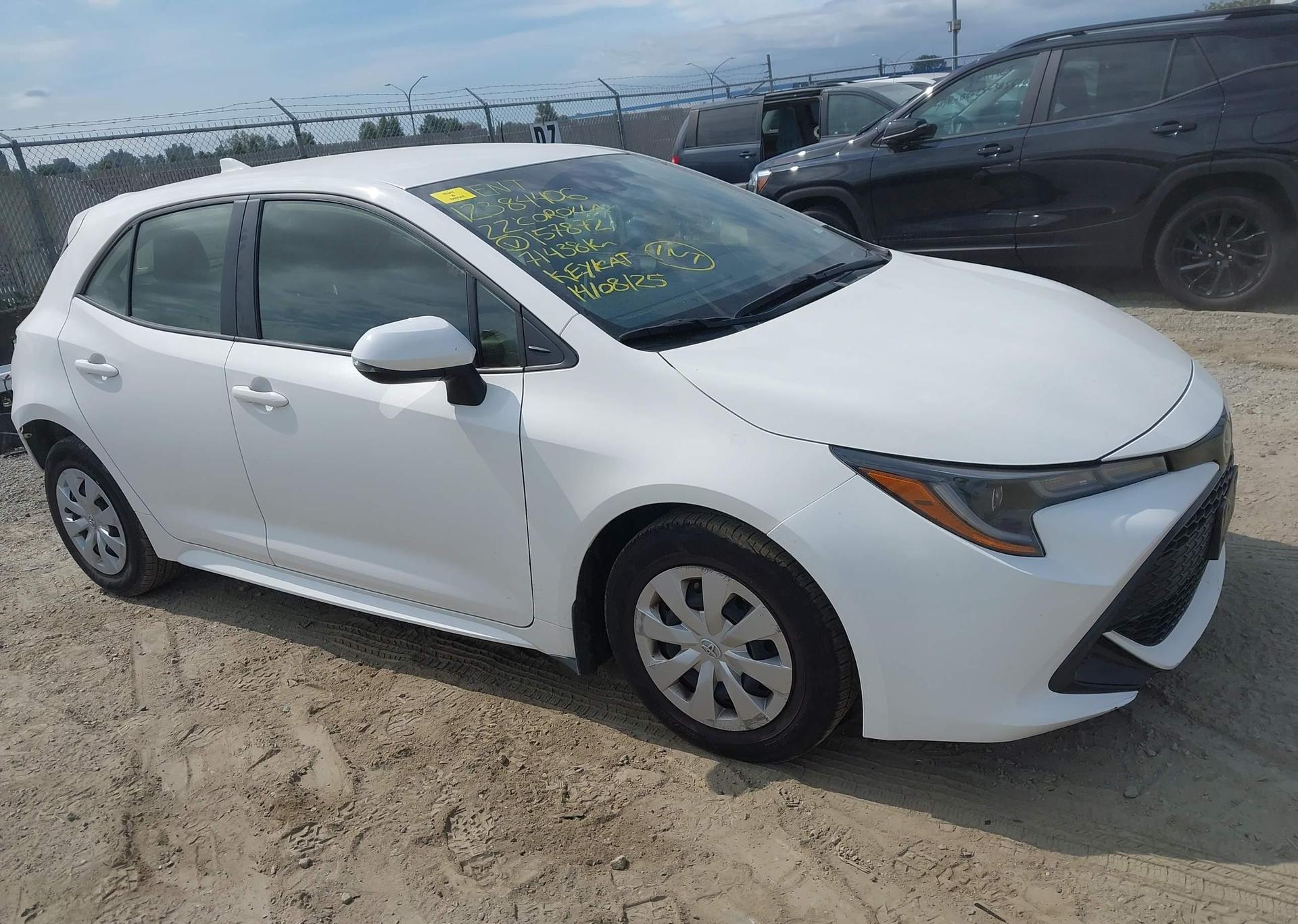 2022 TOYOTA COROLLA SE