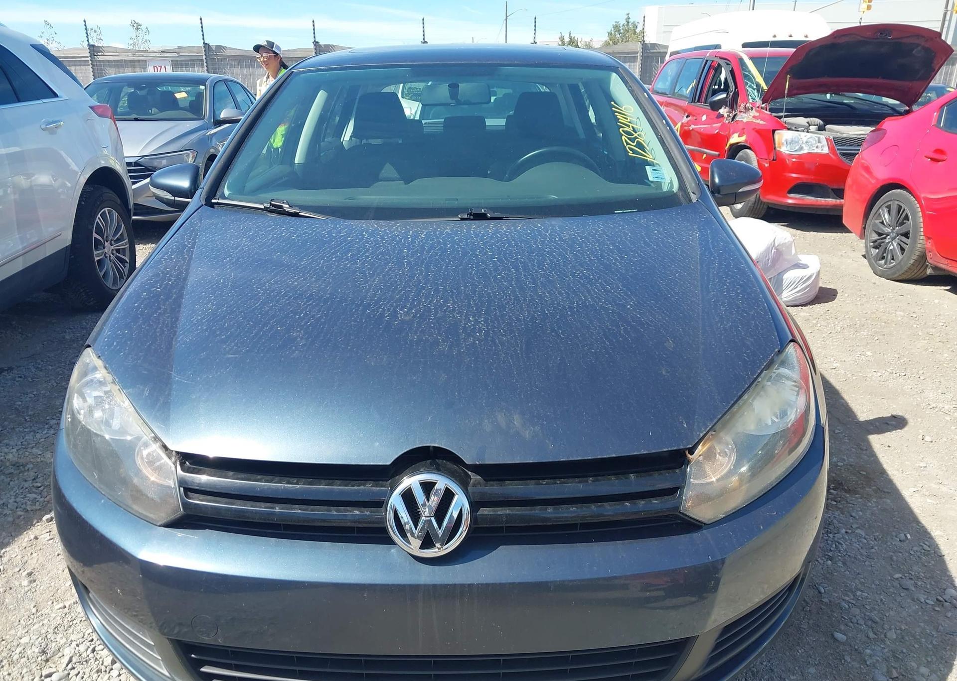 2010 VOLKSWAGEN GOLF