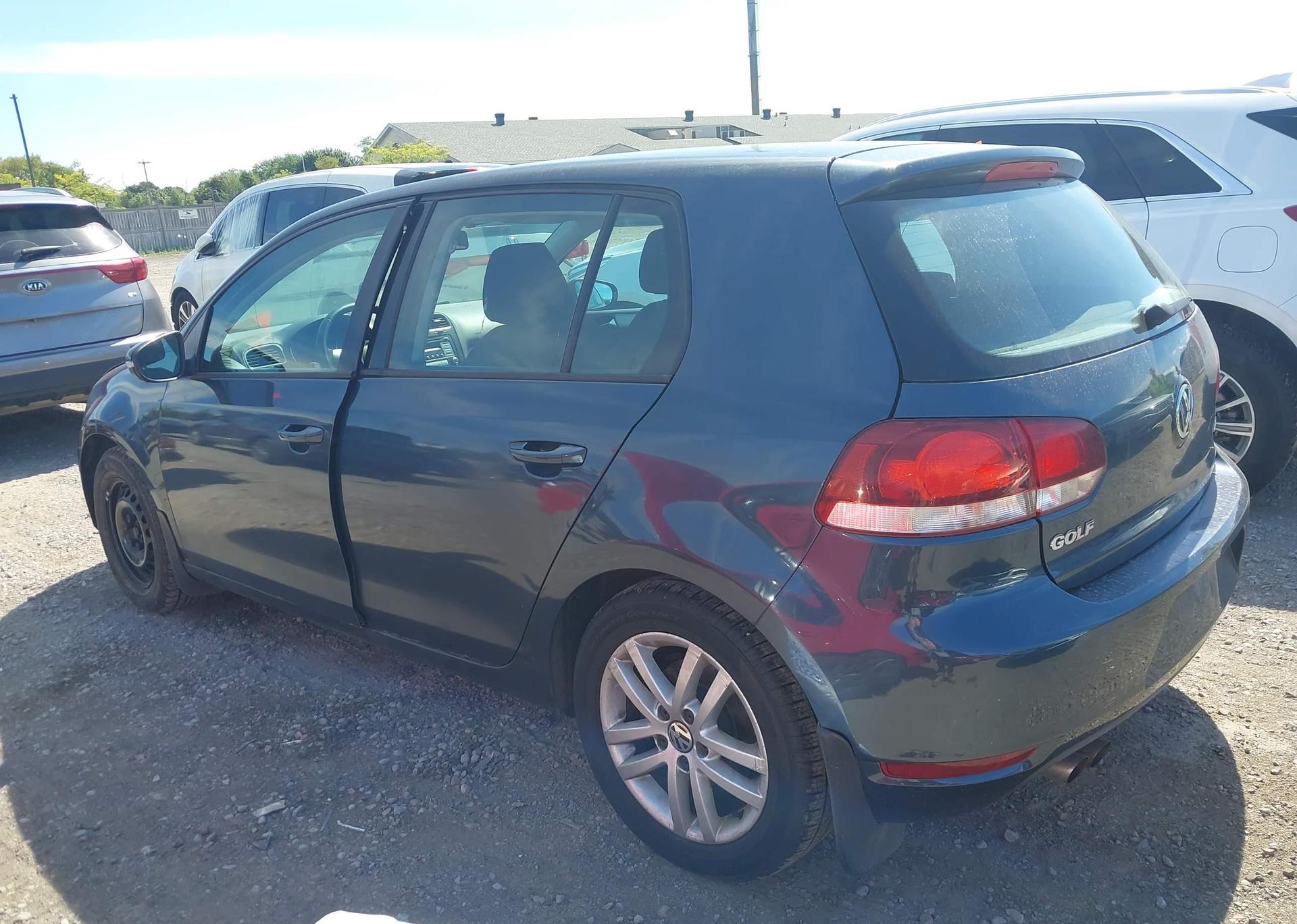 2010 VOLKSWAGEN GOLF
