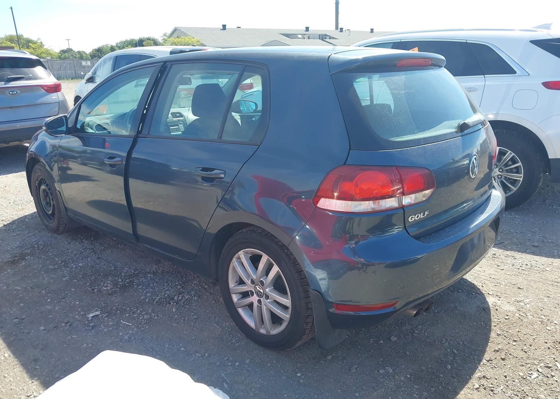 2010 VOLKSWAGEN GOLF