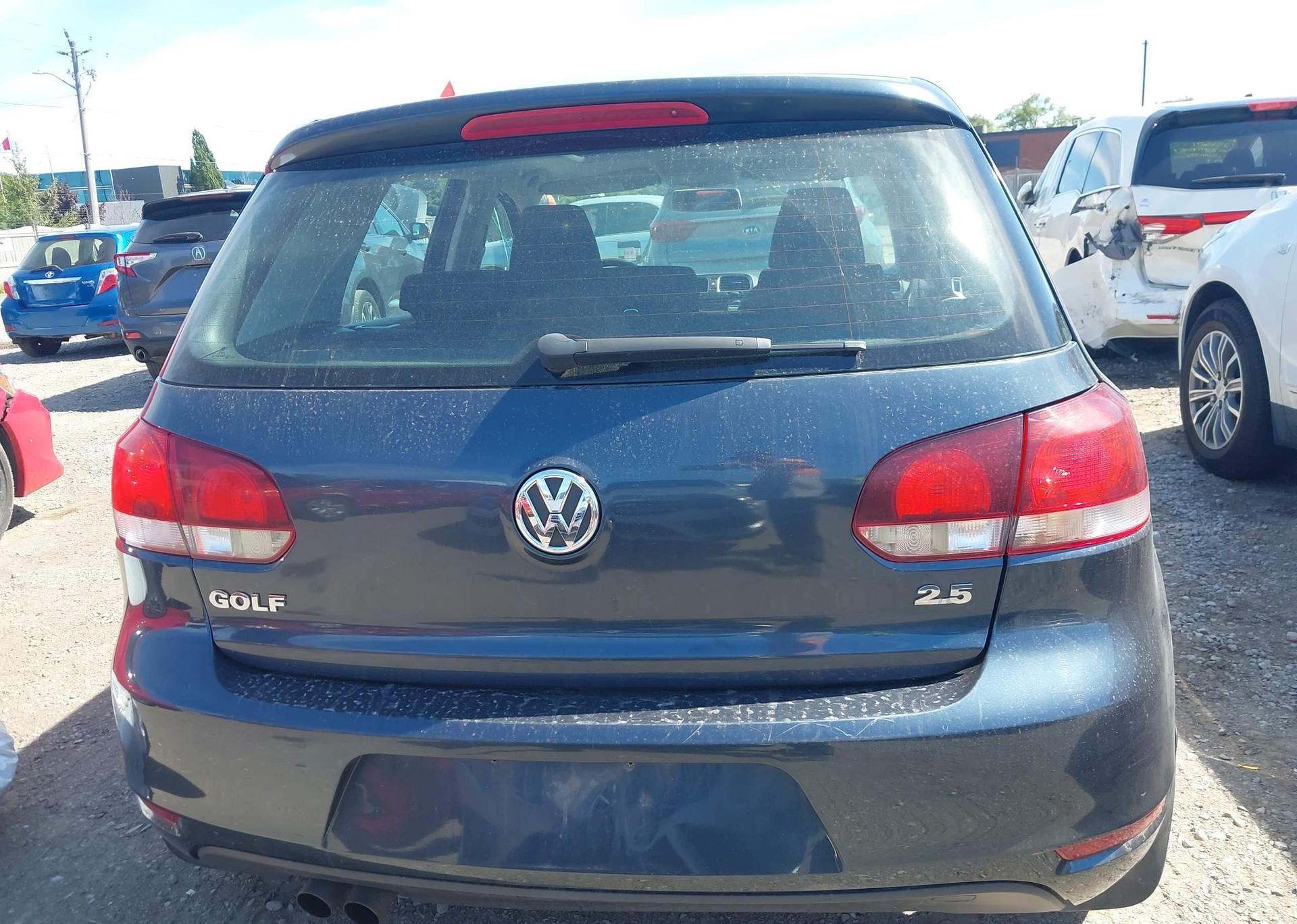 2010 VOLKSWAGEN GOLF